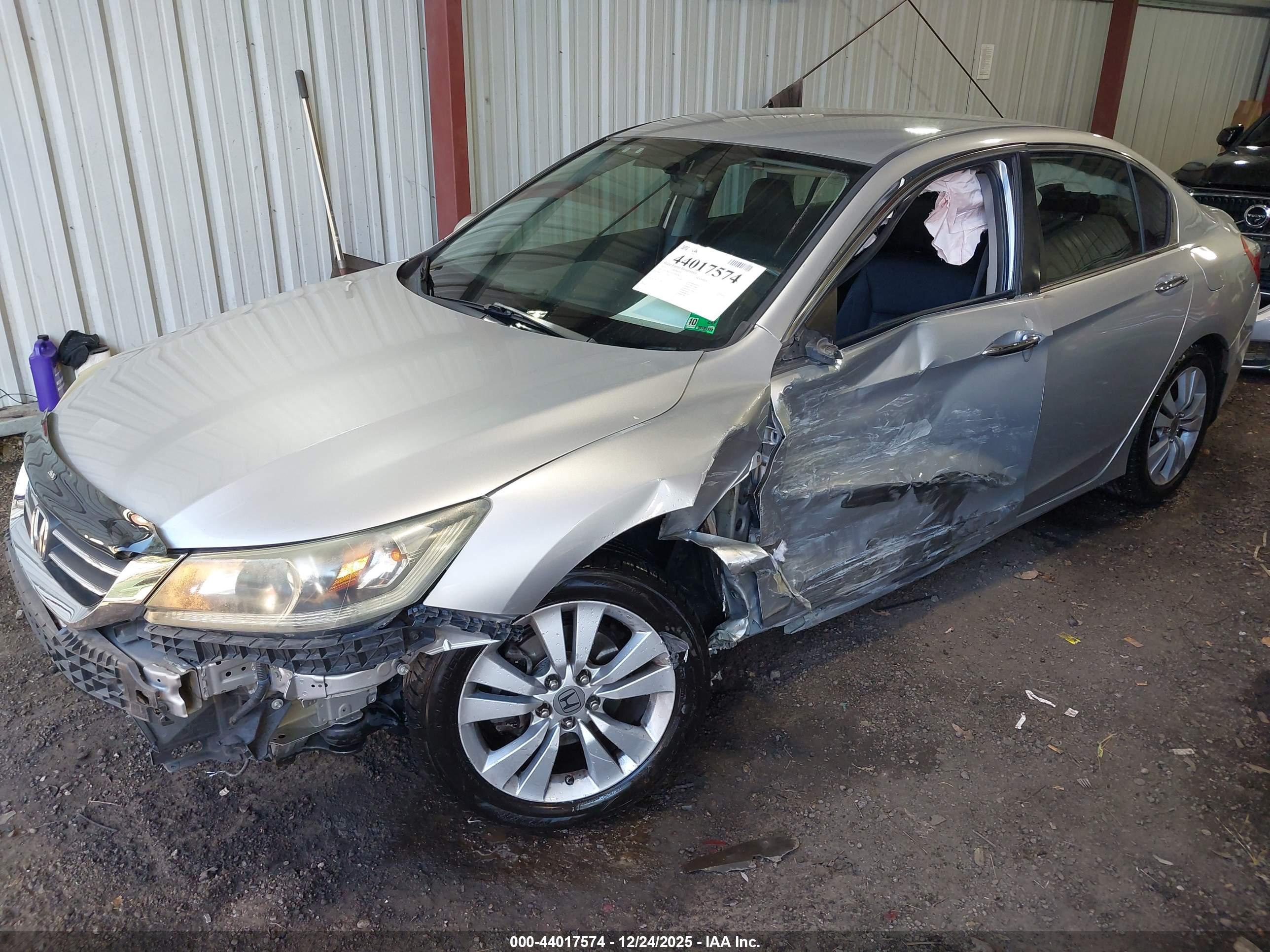 HONDA ACCORD image 2