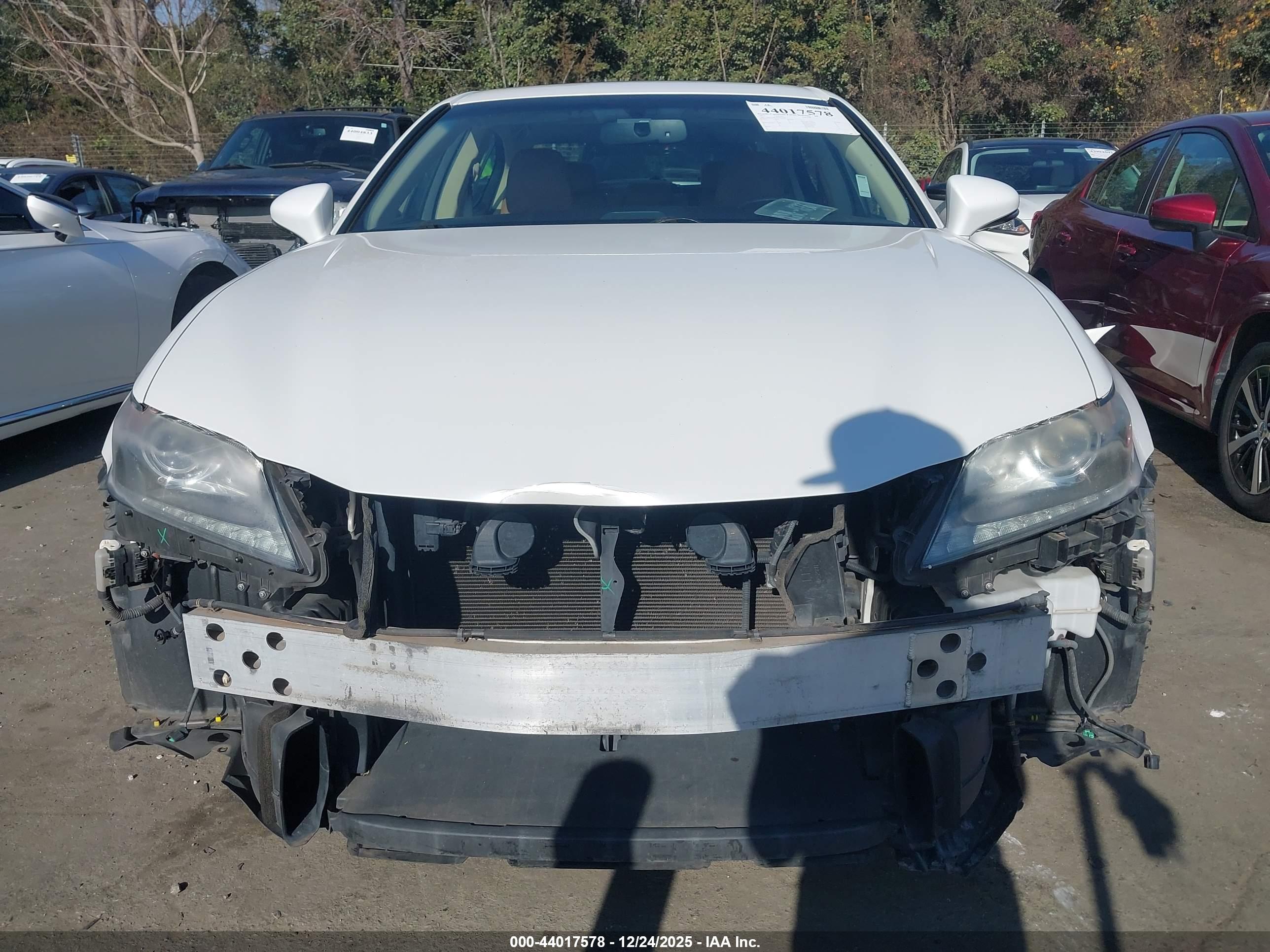 LEXUS GS image 6