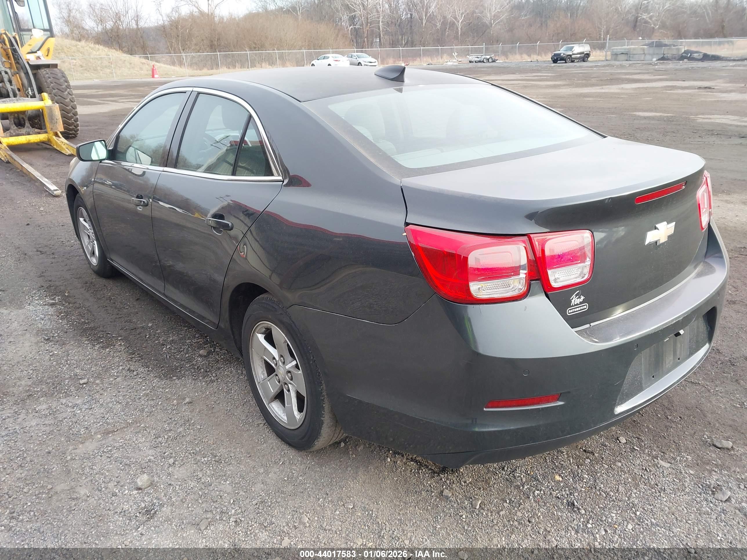 CHEVROLET MALIBU image 3