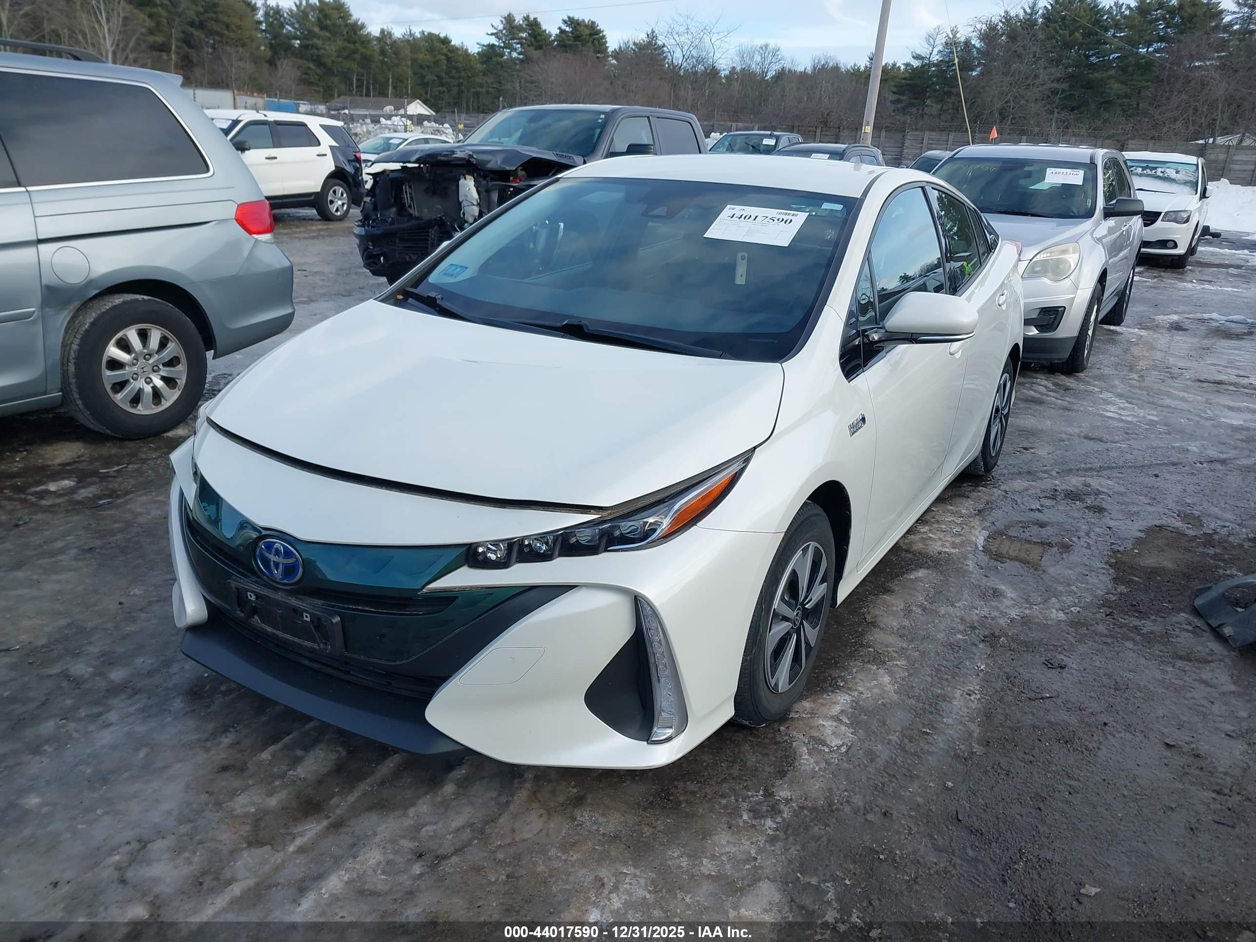 TOYOTA PRIUS image 2