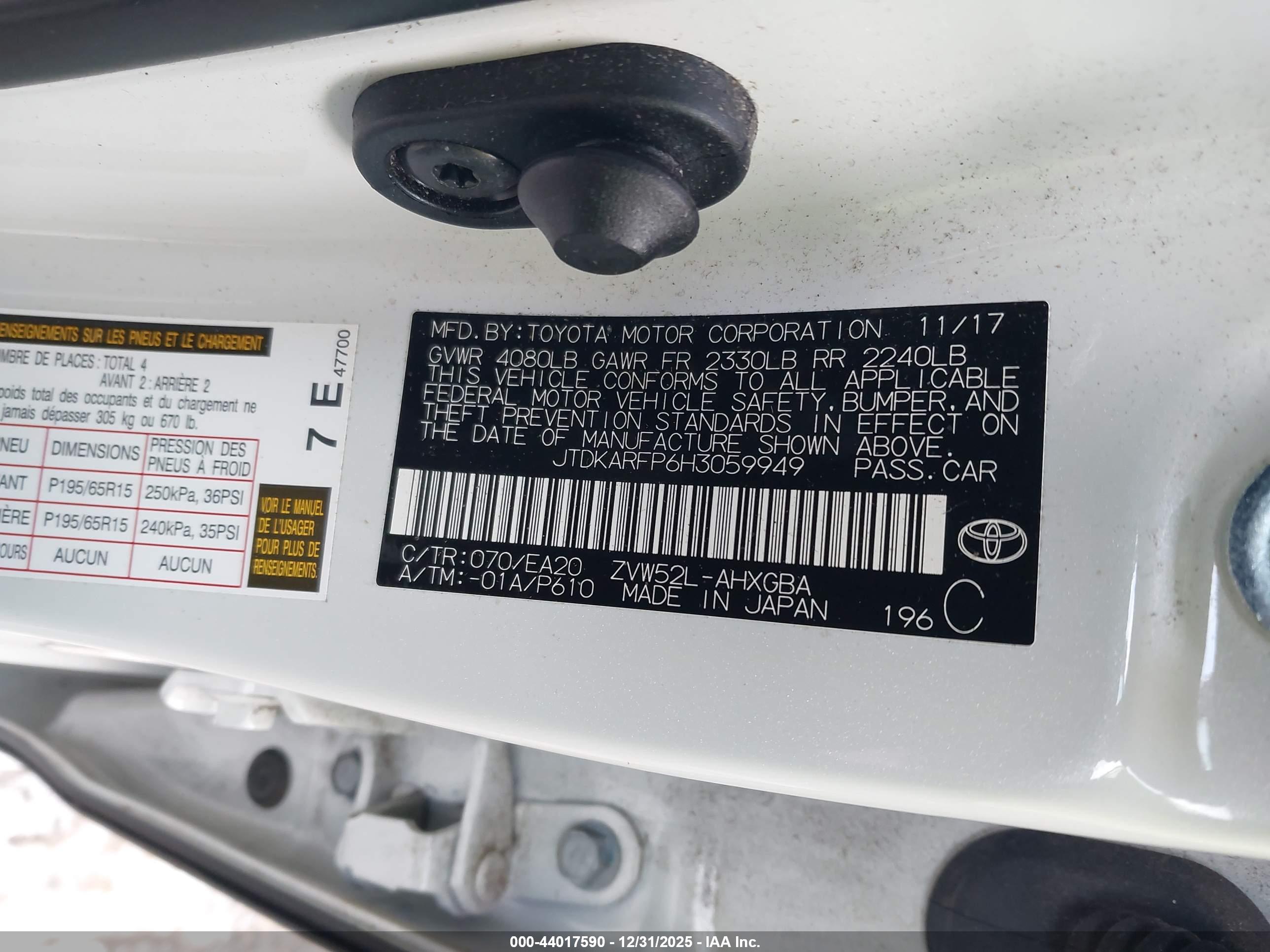 TOYOTA PRIUS image 9