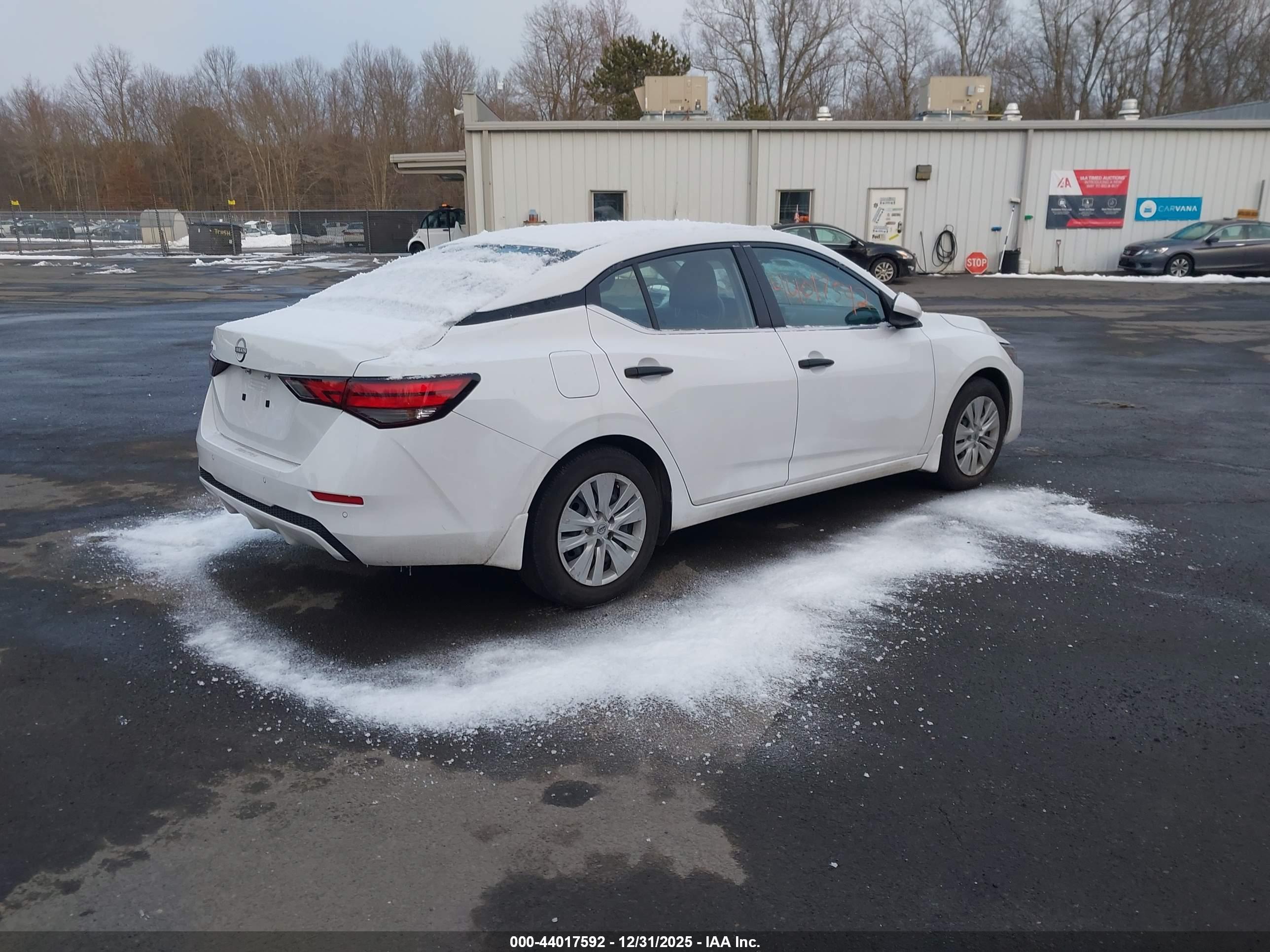 NISSAN SENTRA image 4