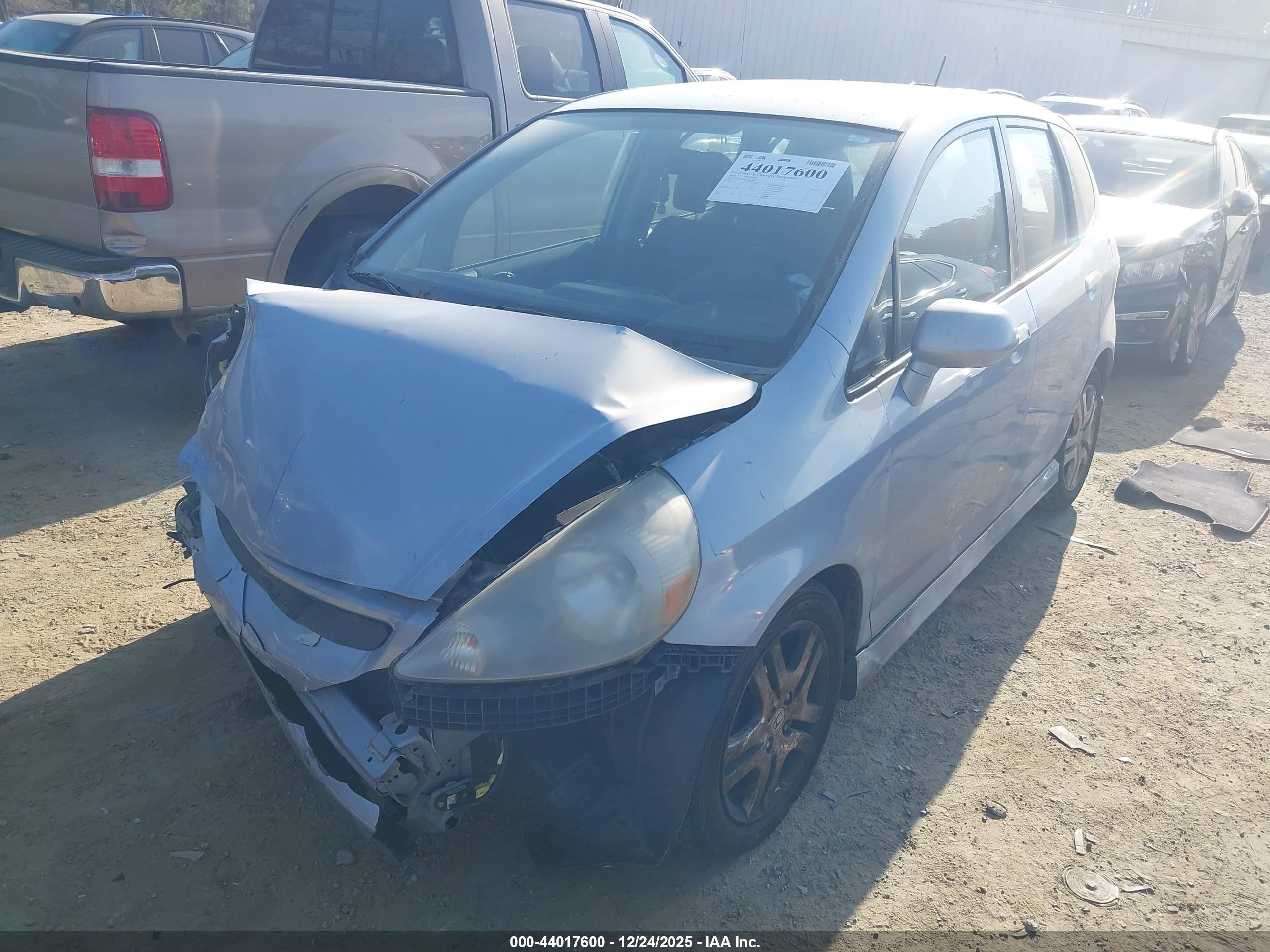 HONDA FIT image 2