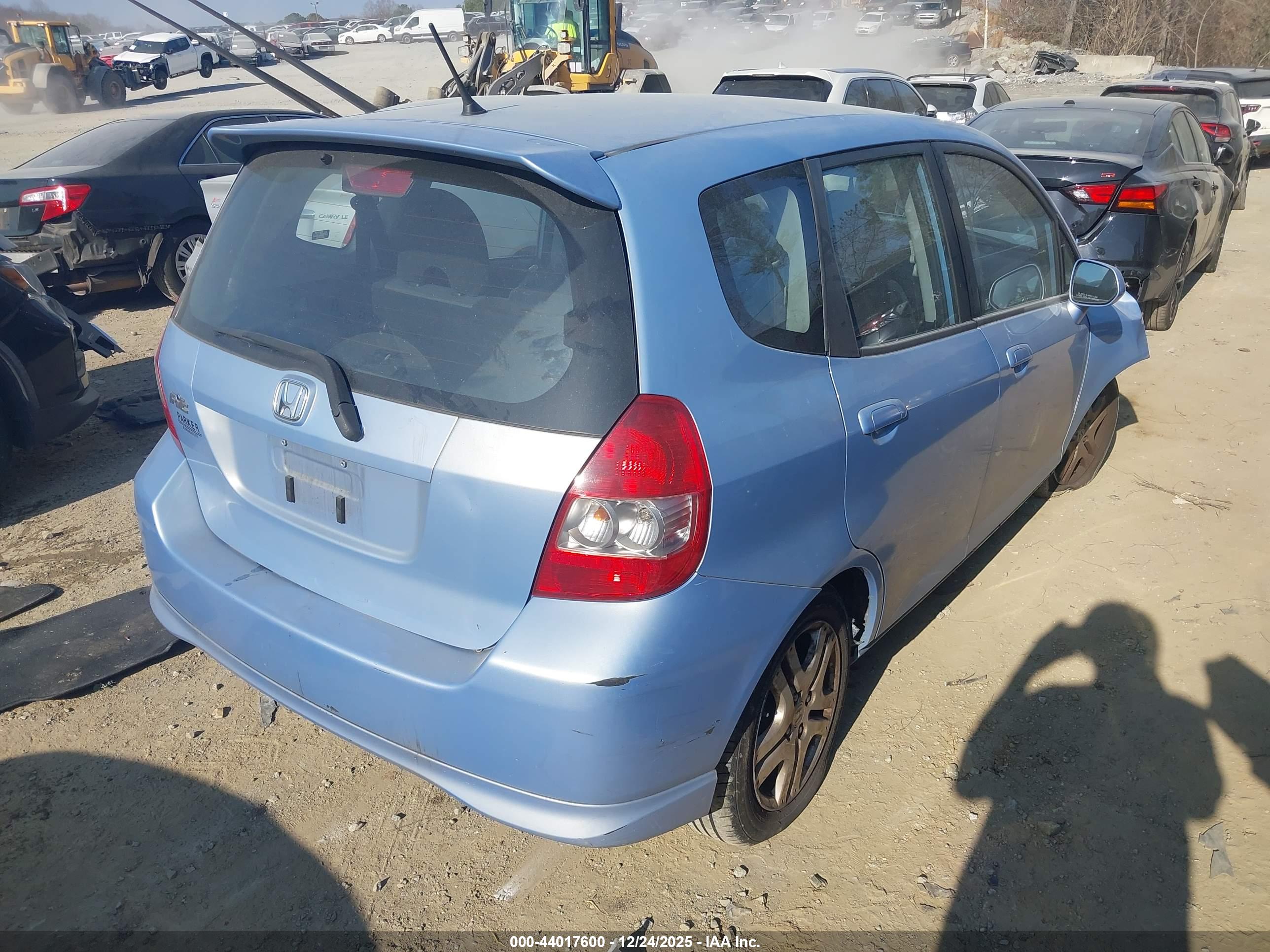 HONDA FIT image 4