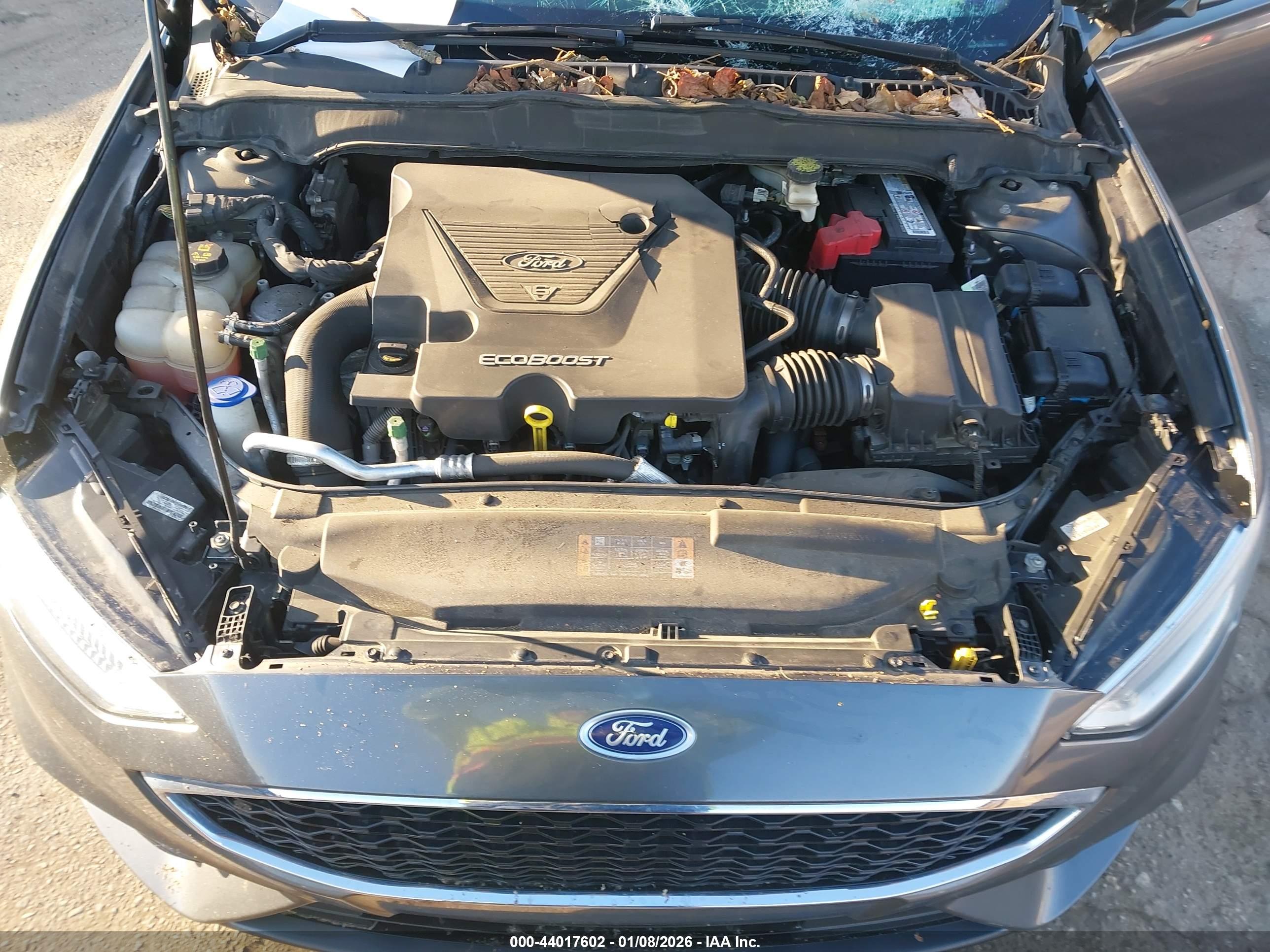 FORD FUSION image 10