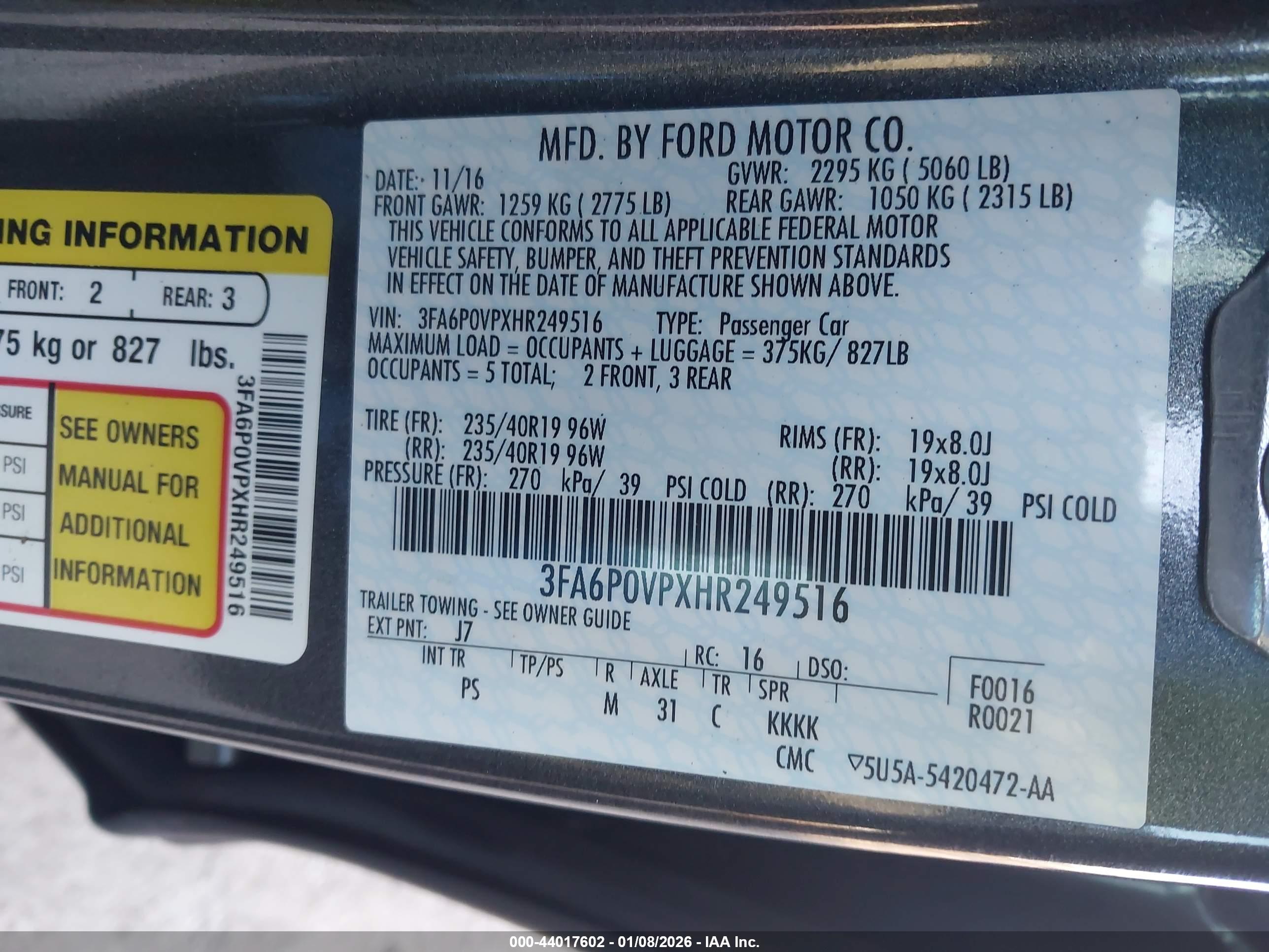FORD FUSION image 9