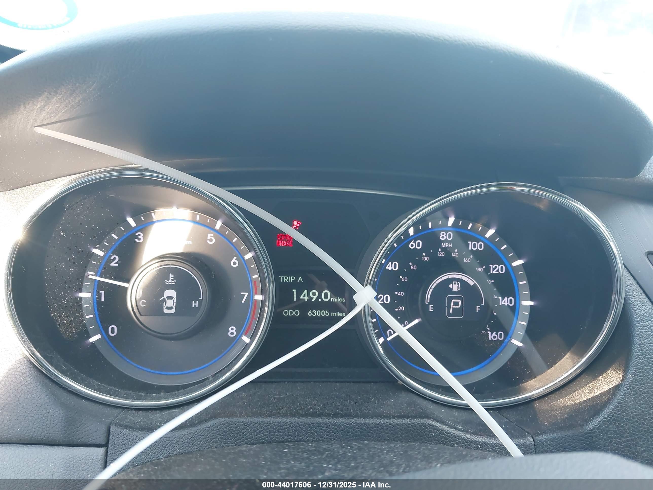 HYUNDAI SONATA image 7