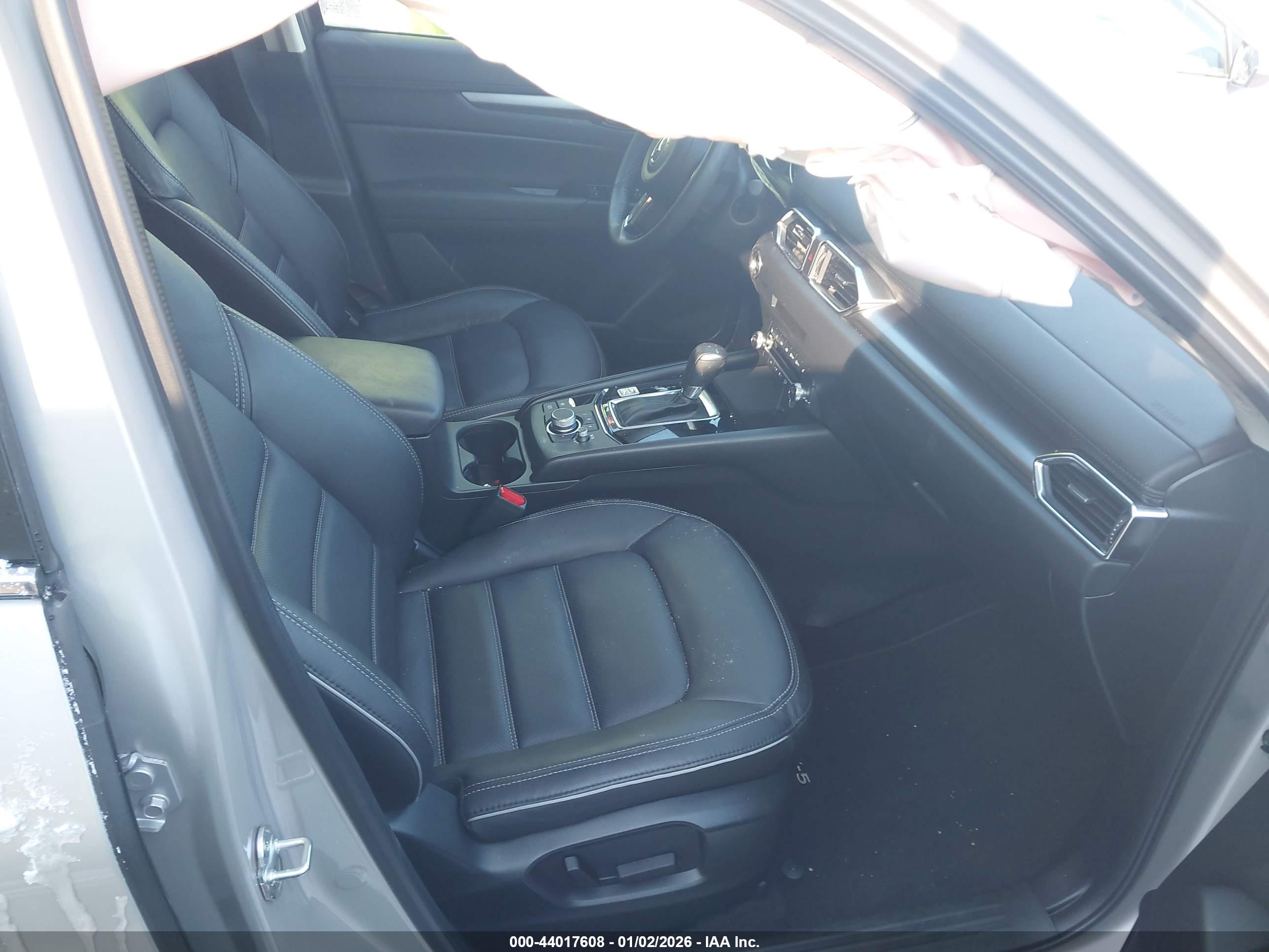 MAZDA CX-5 image 5