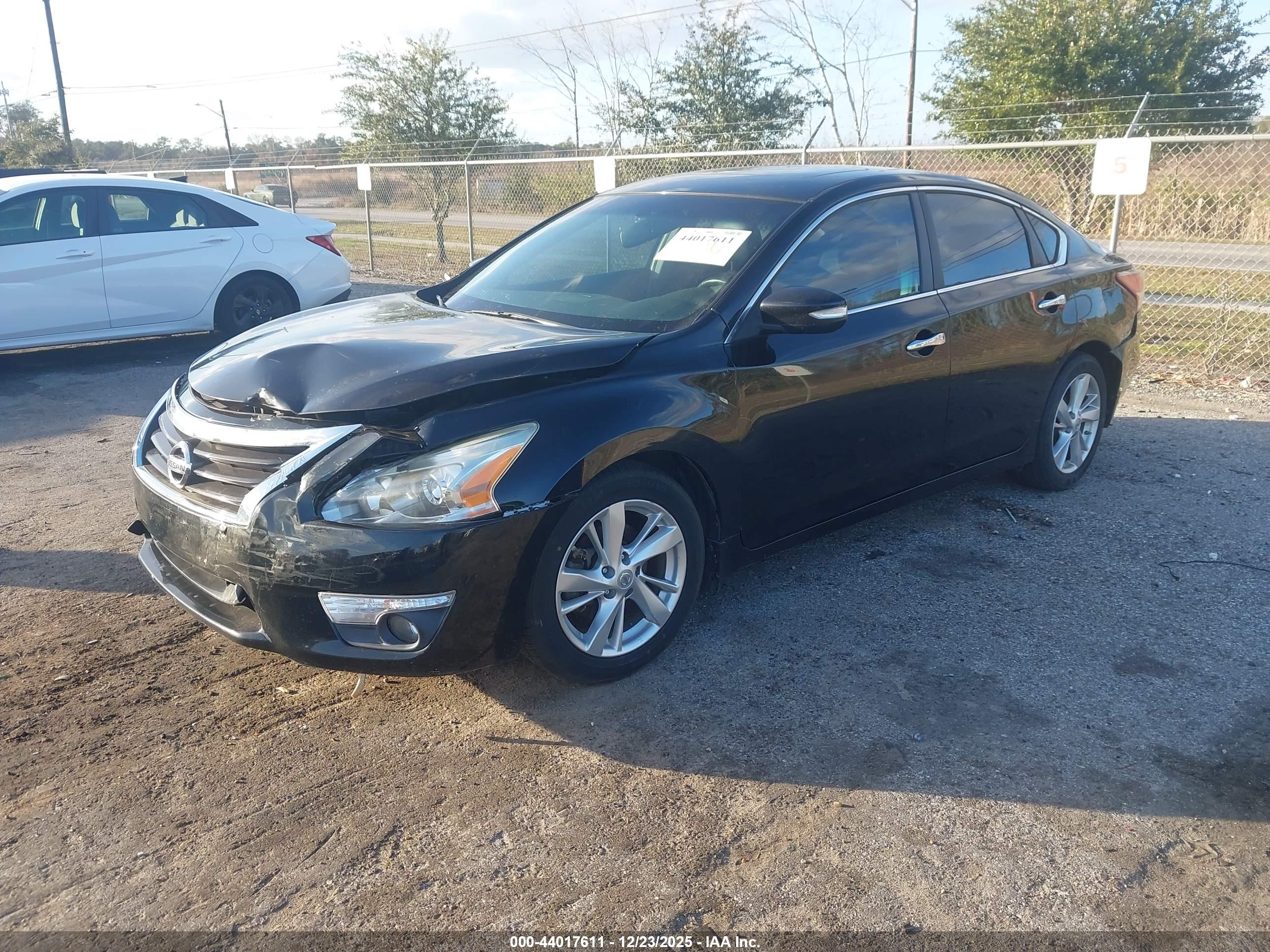 NISSAN ALTIMA image 2