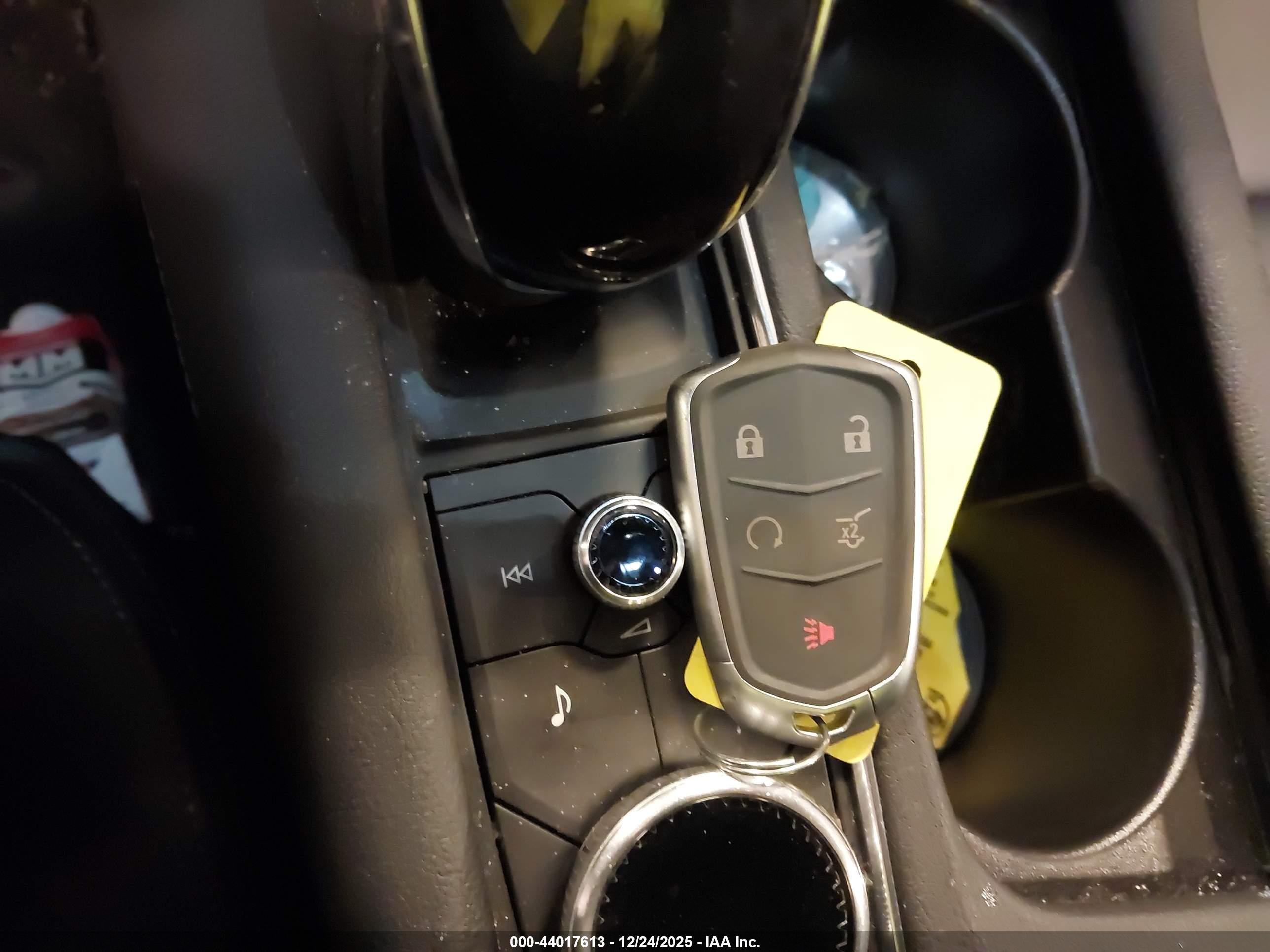 CADILLAC XT5 image 11