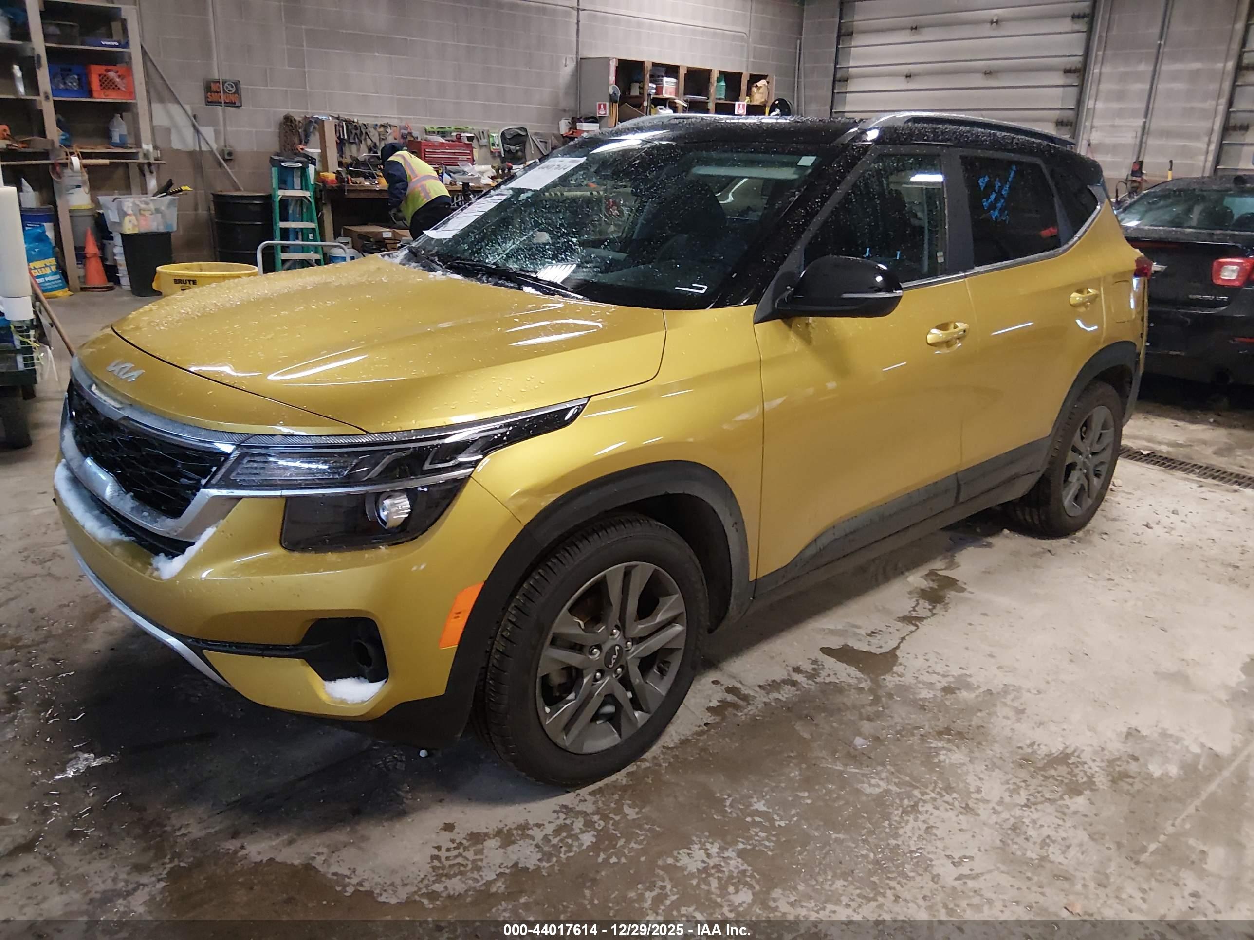 KIA SELTOS image 2