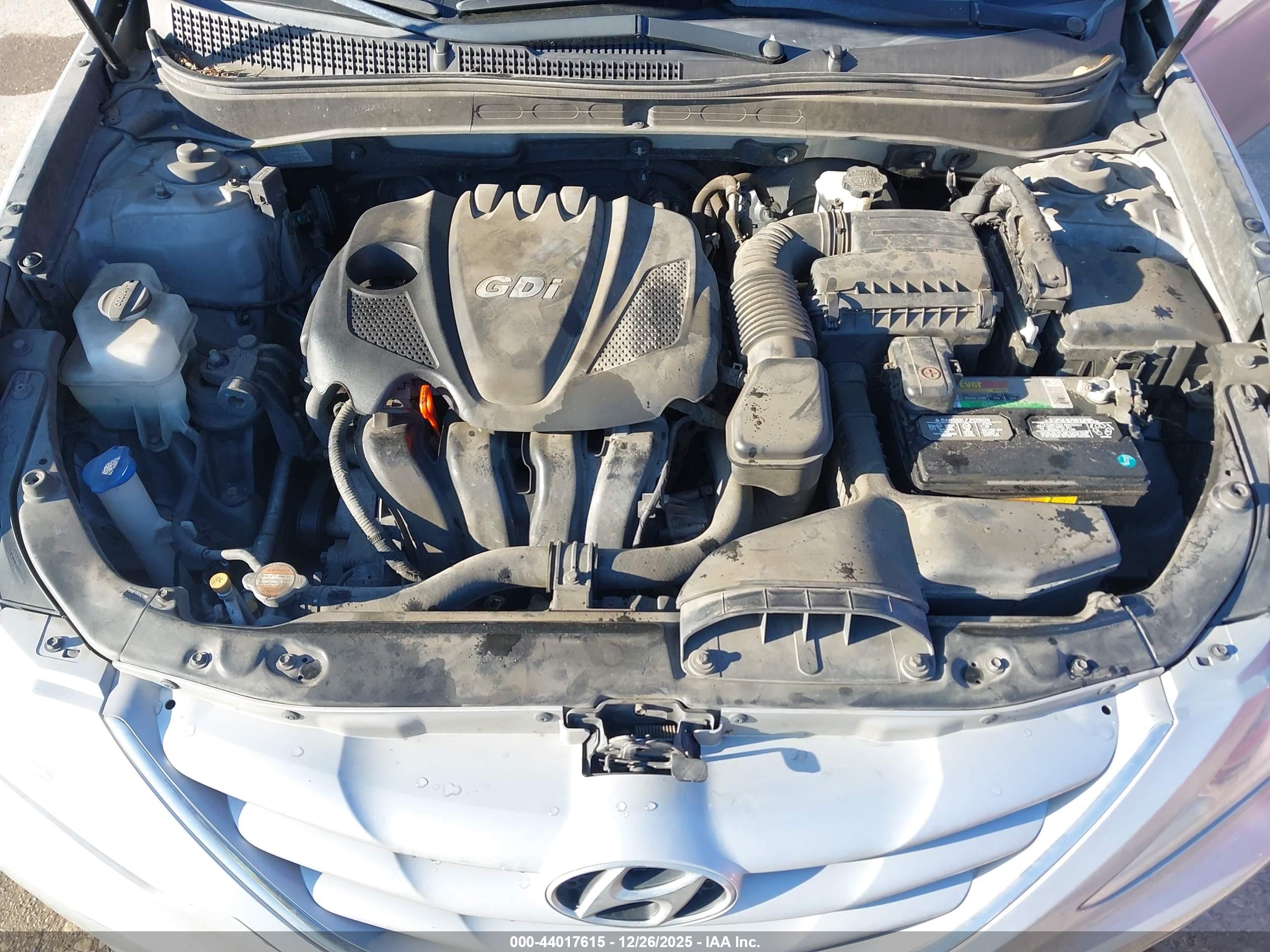 HYUNDAI SONATA image 10