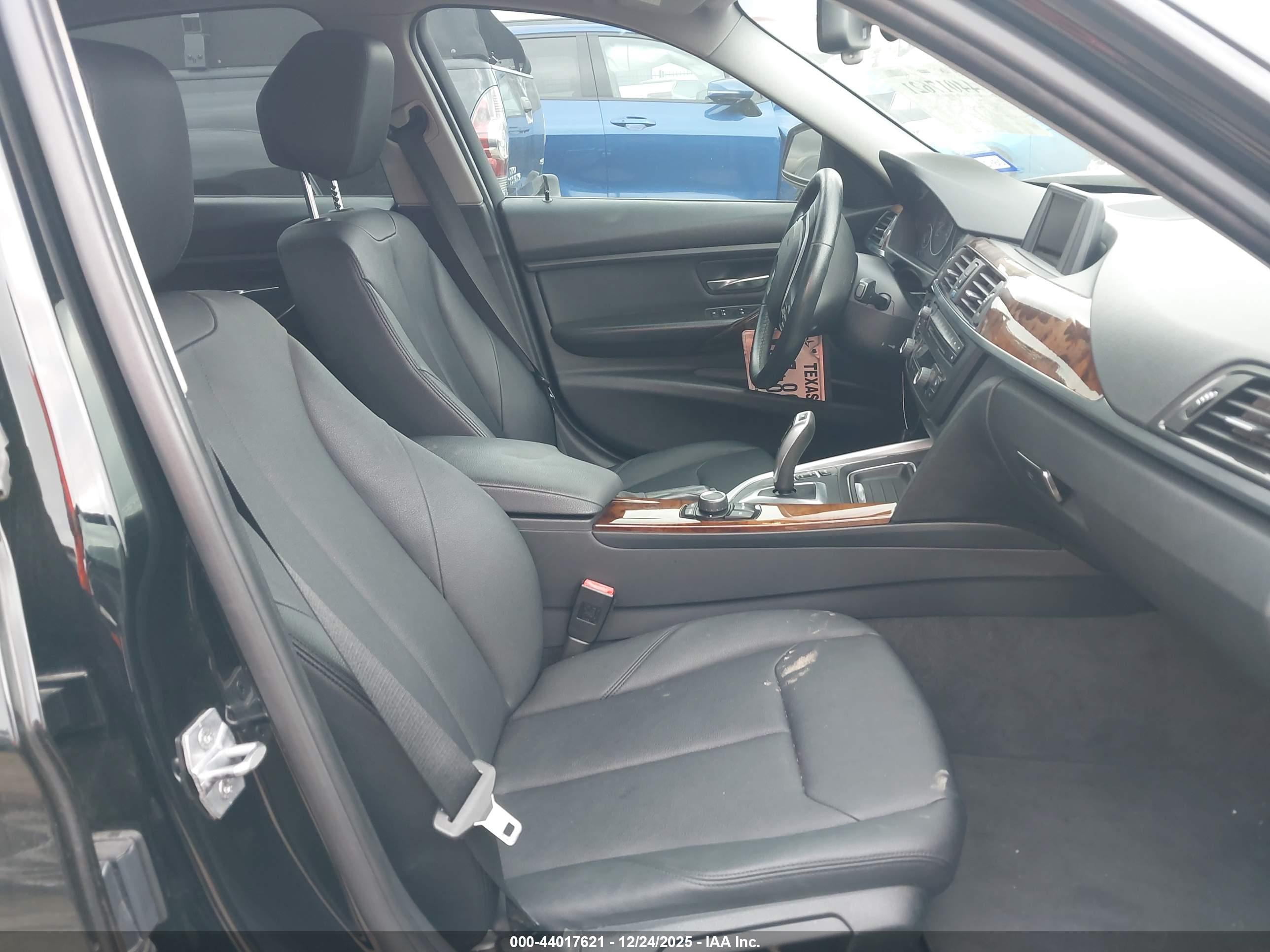 BMW 328I image 5
