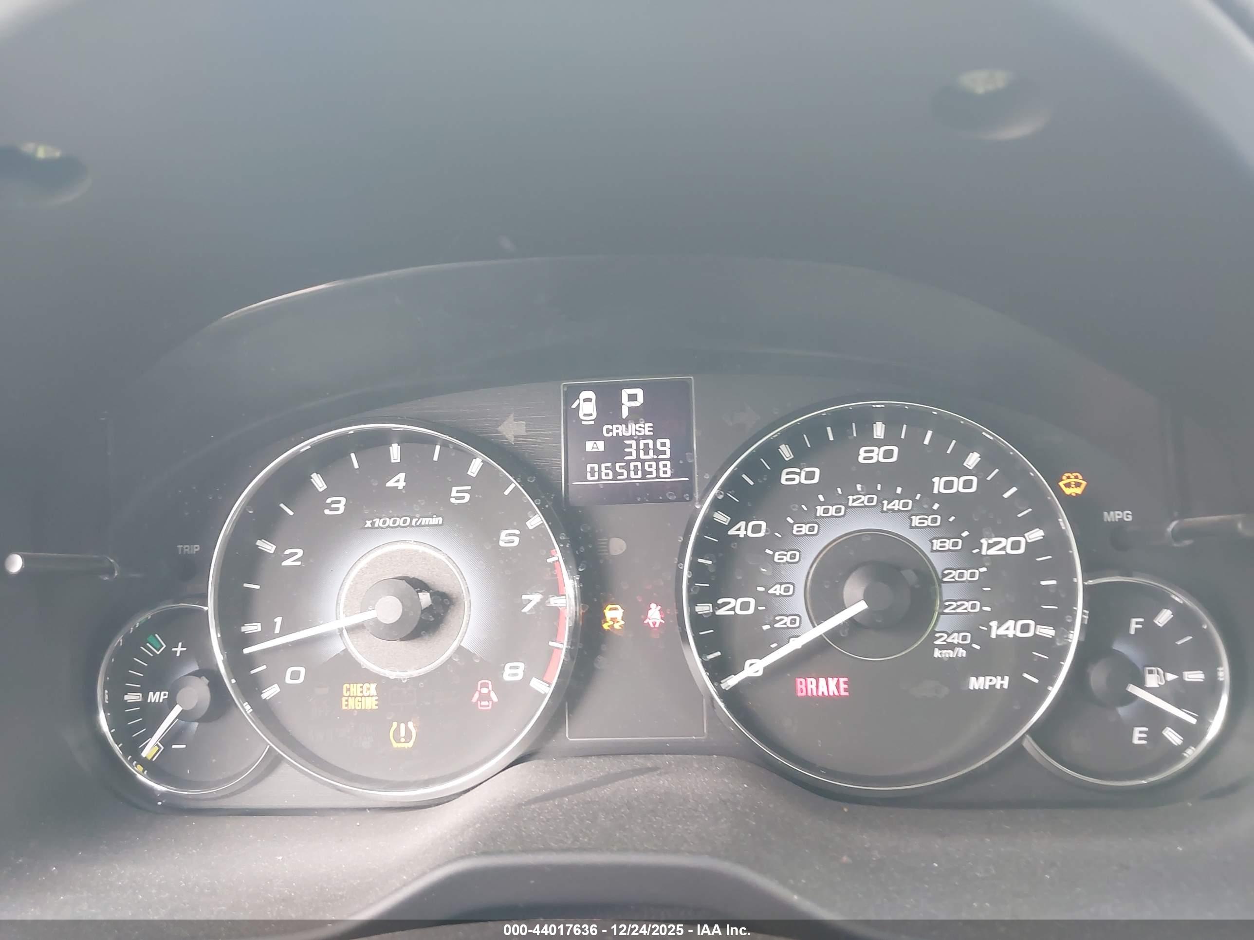 SUBARU OUTBACK image 7
