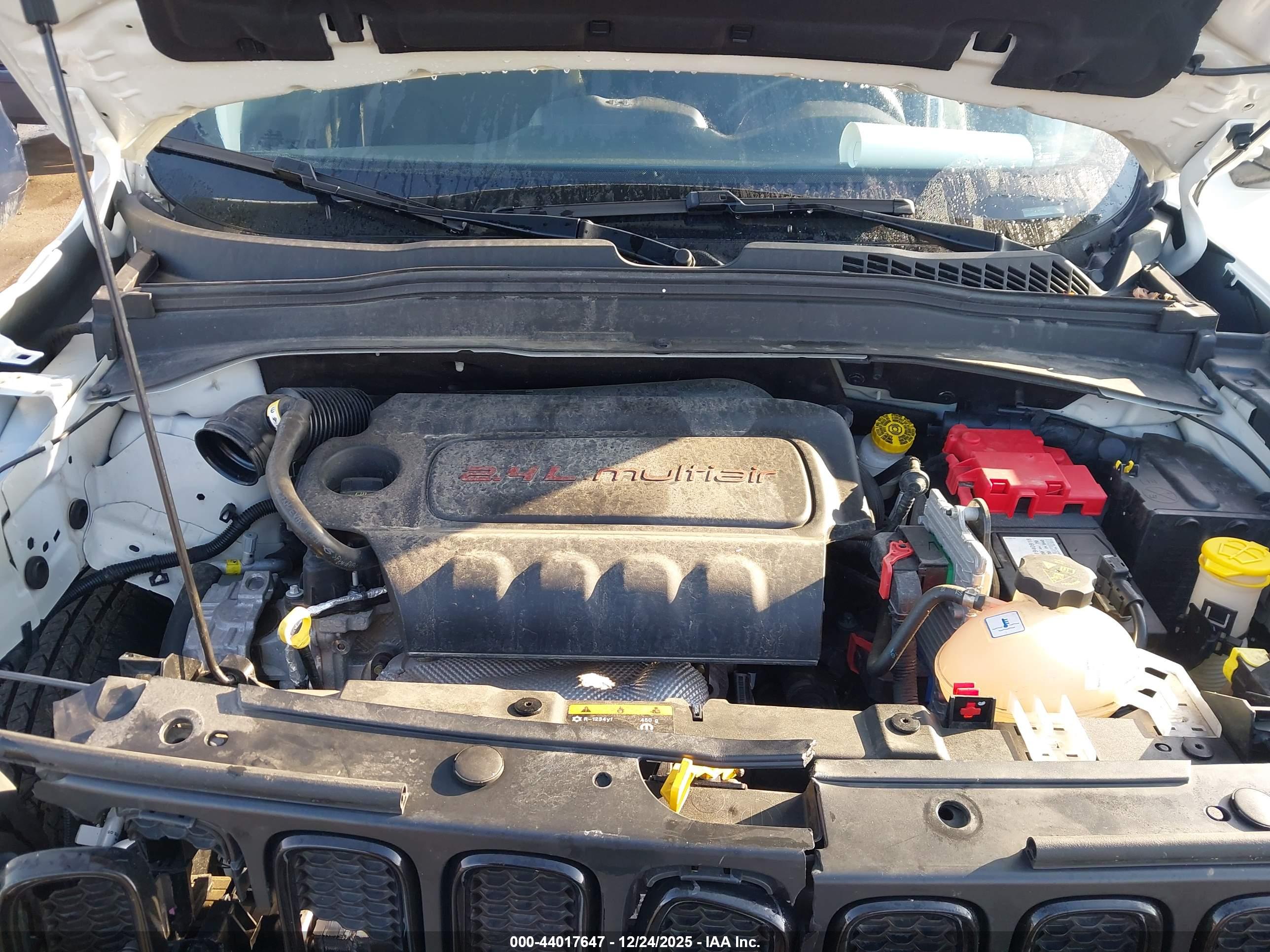 JEEP RENEGADE image 10