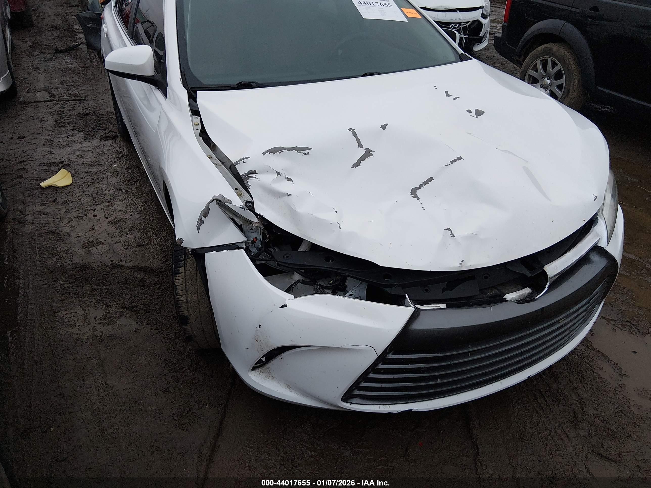 TOYOTA CAMRY image 6