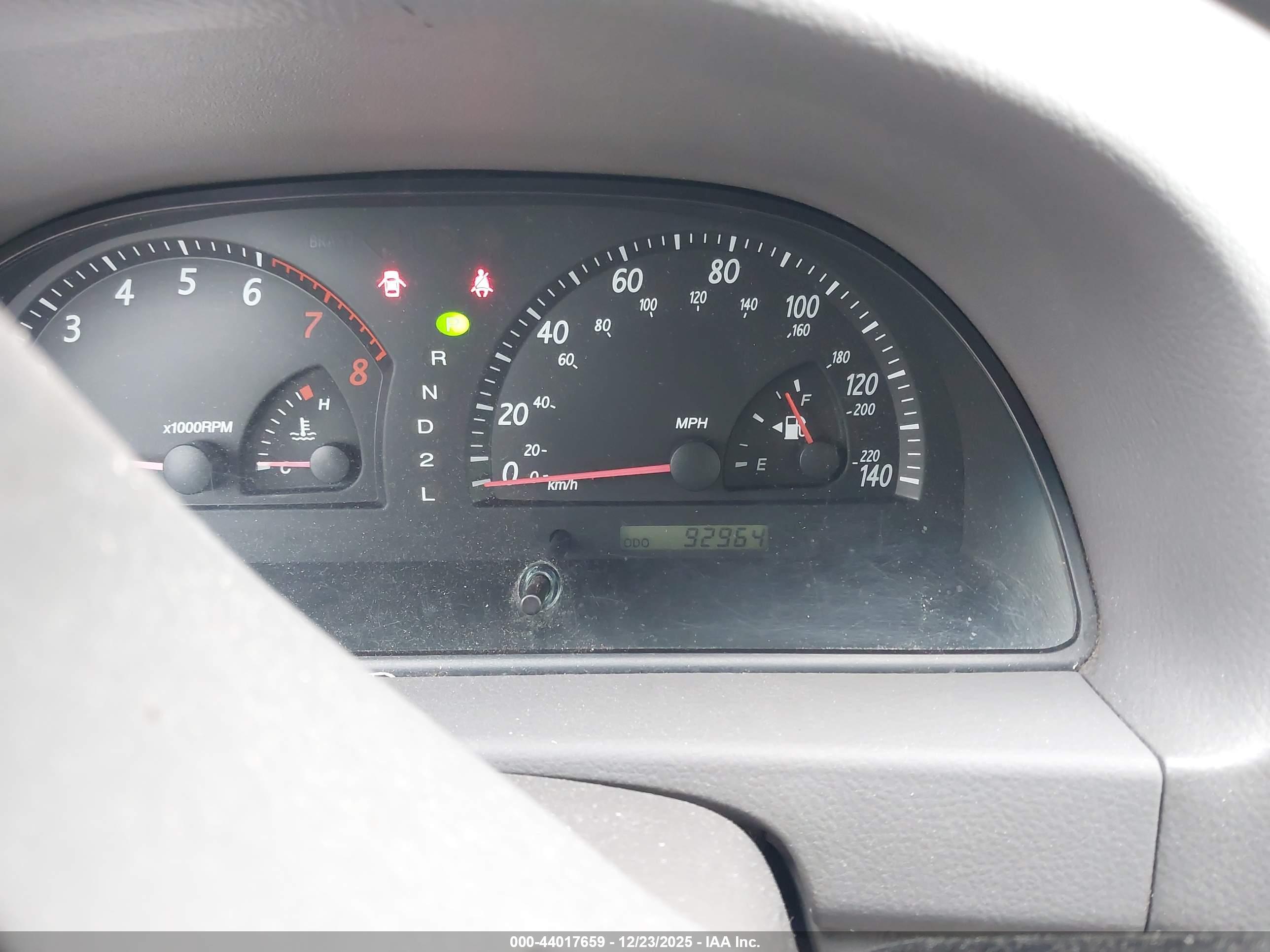 TOYOTA CAMRY image 7