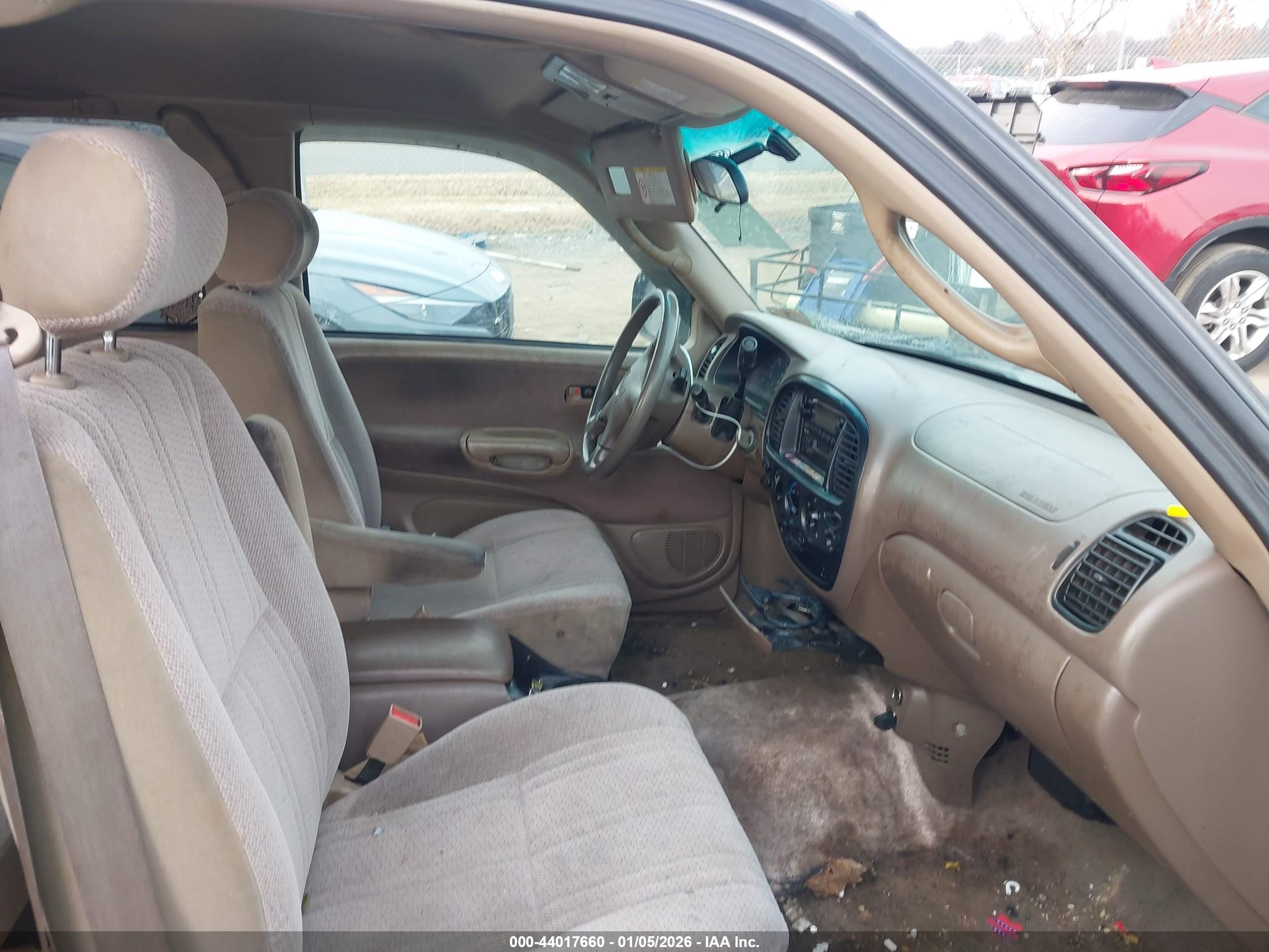 TOYOTA TUNDRA image 5