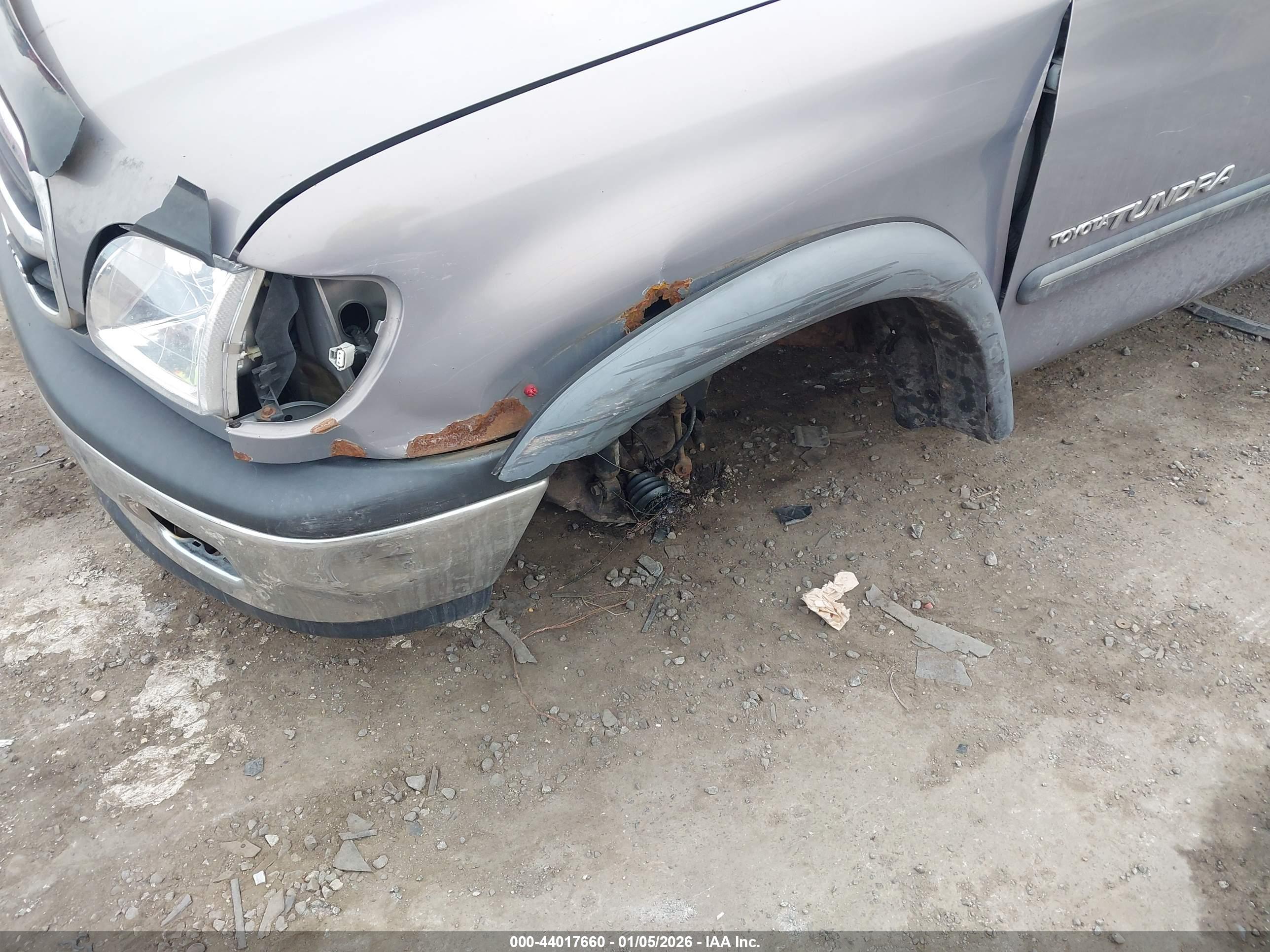 TOYOTA TUNDRA image 6