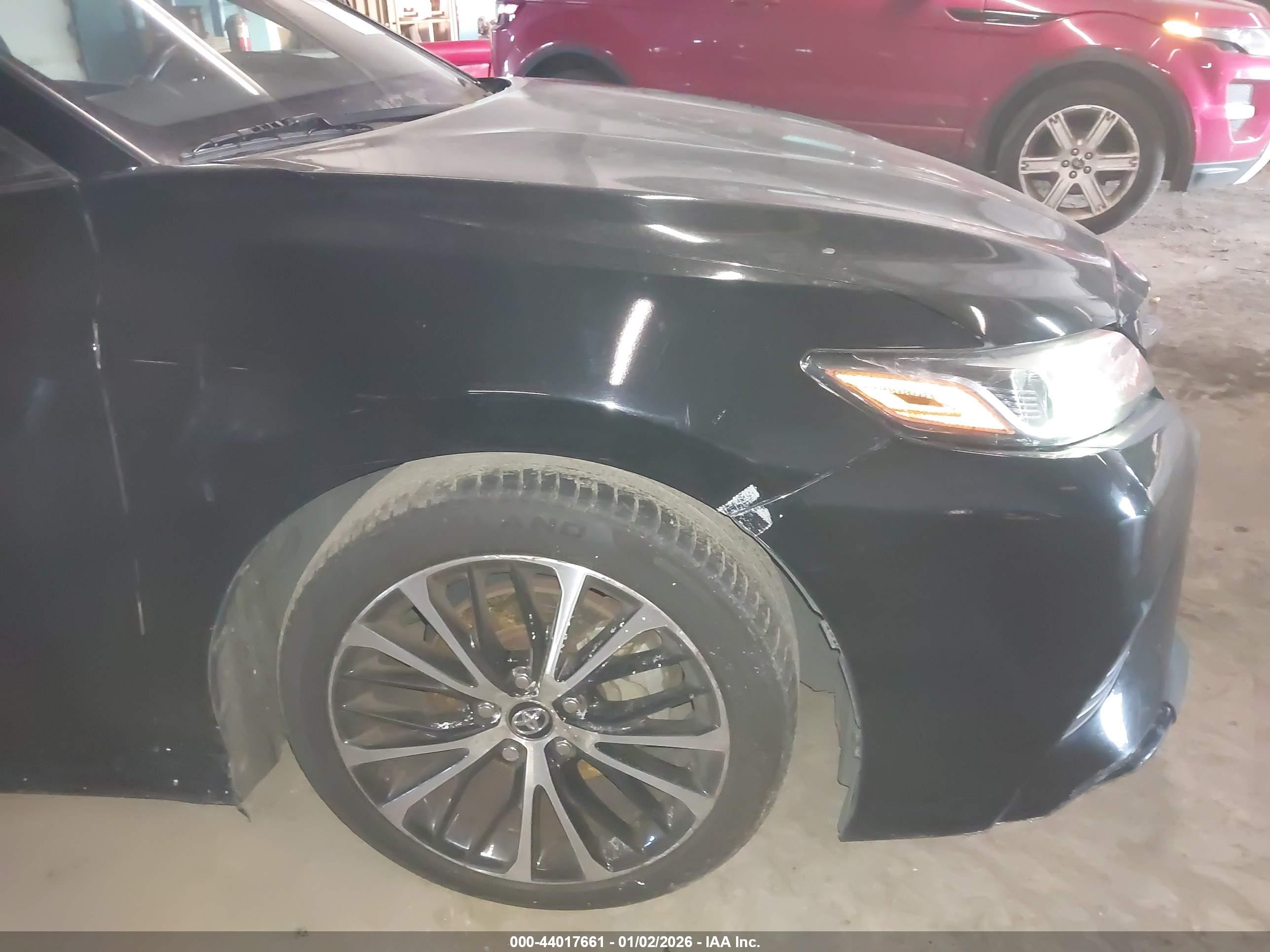 TOYOTA CAMRY image 6