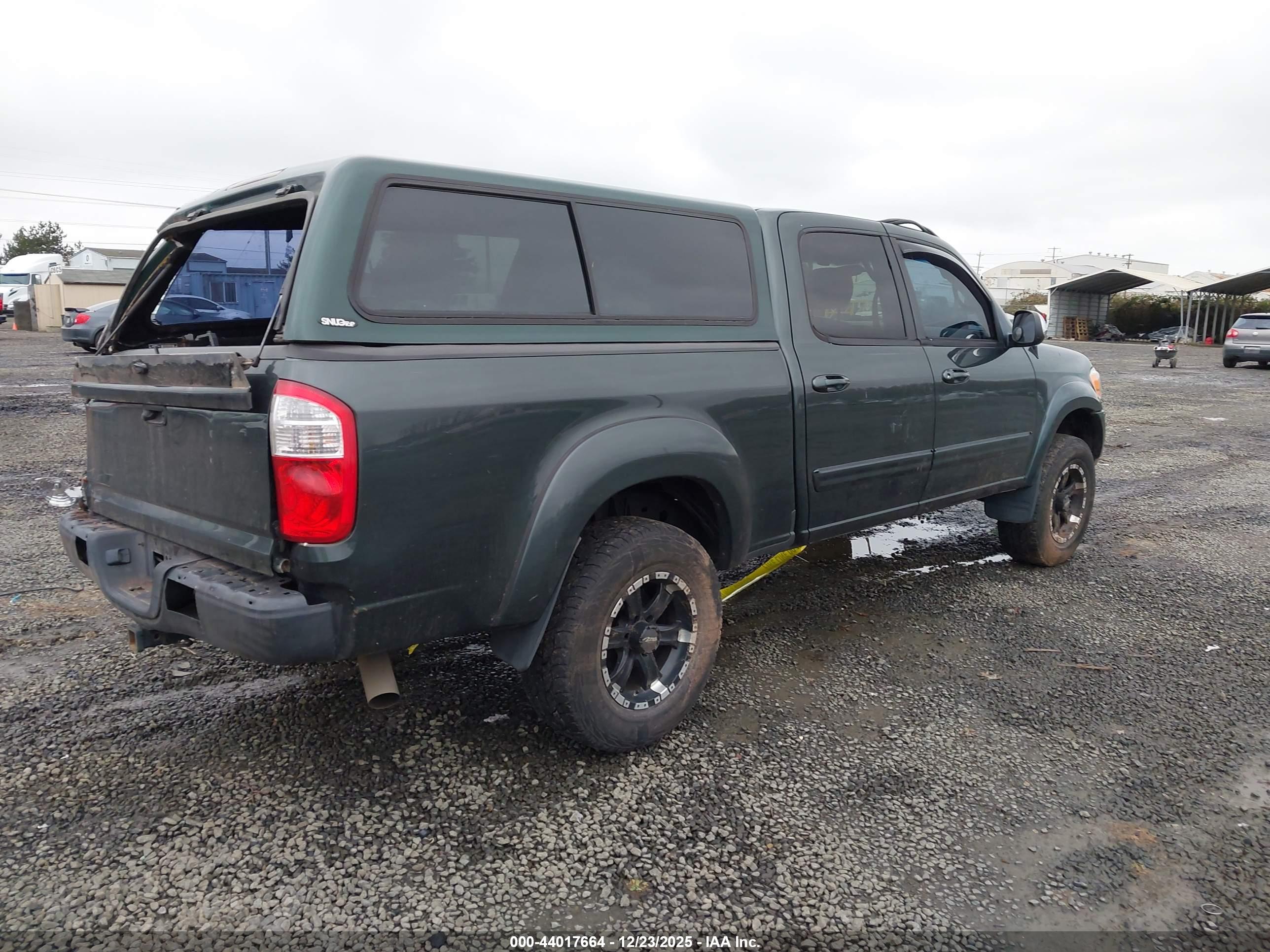 TOYOTA TUNDRA image 4