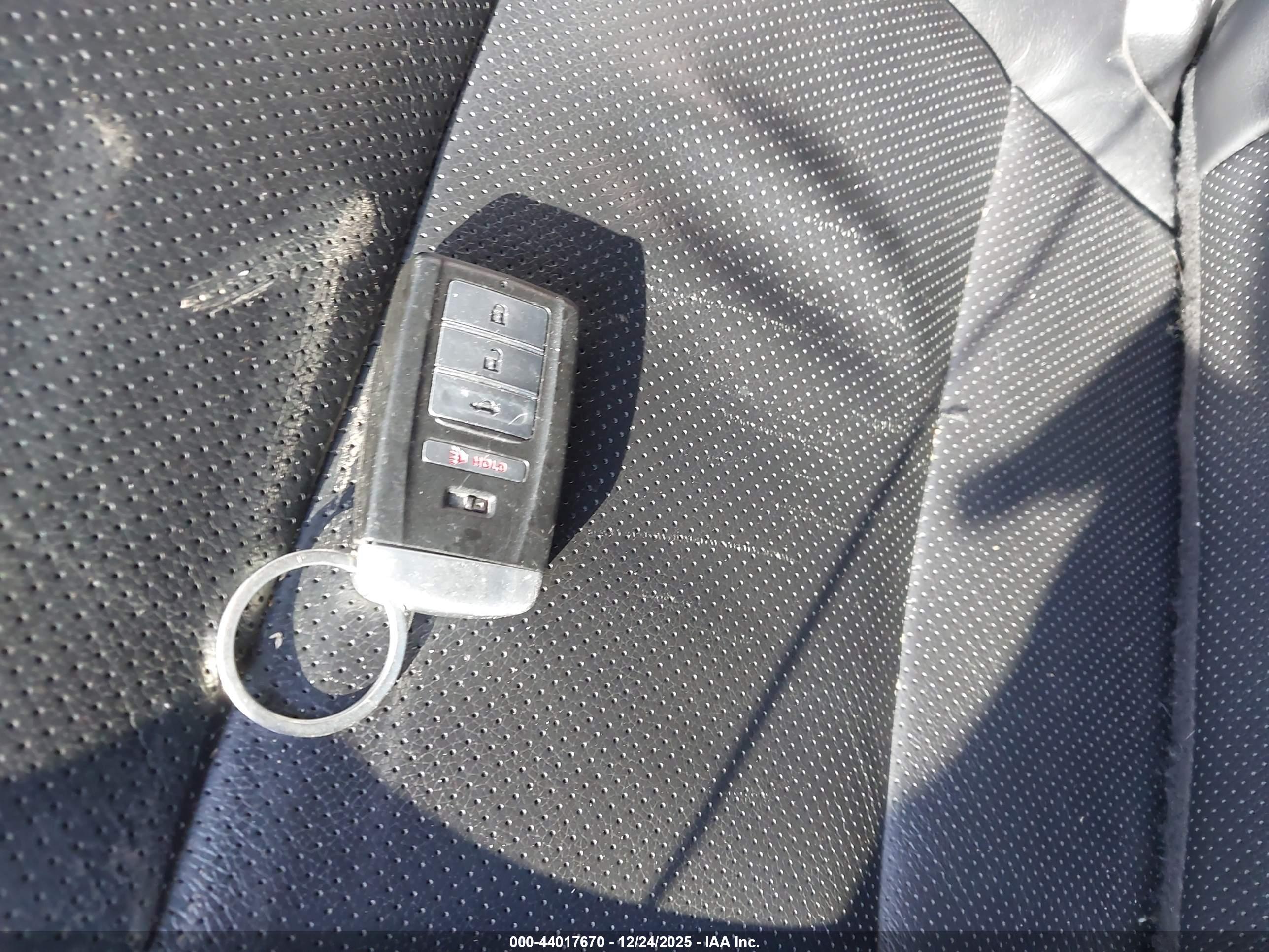 ACURA TLX image 11
