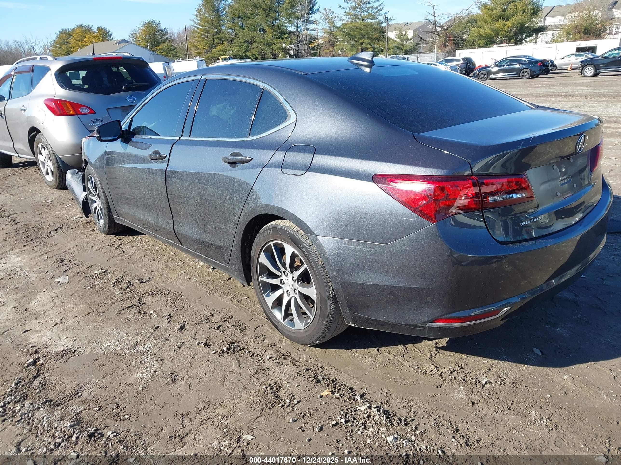 ACURA TLX image 3
