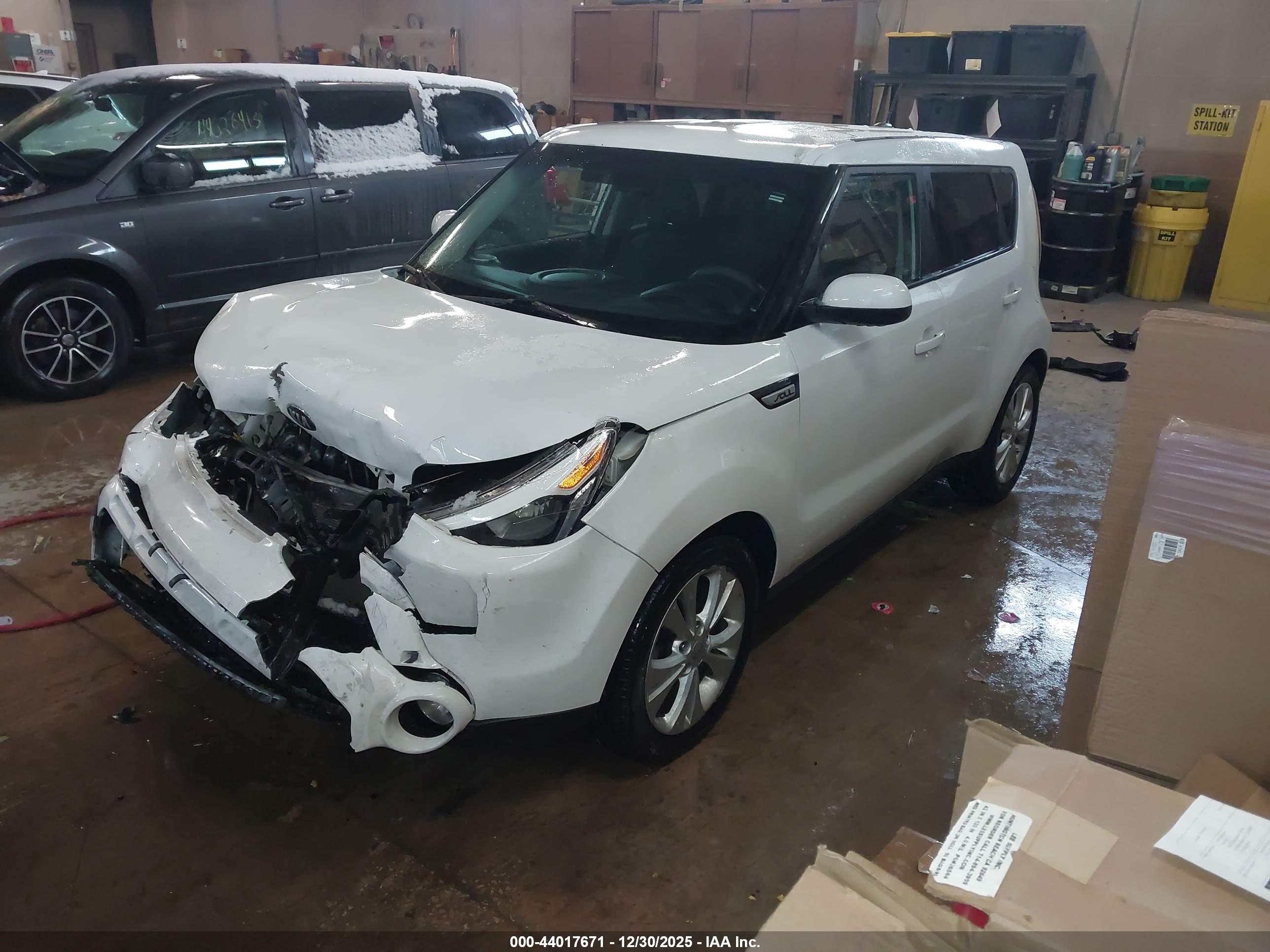 KIA SOUL image 2