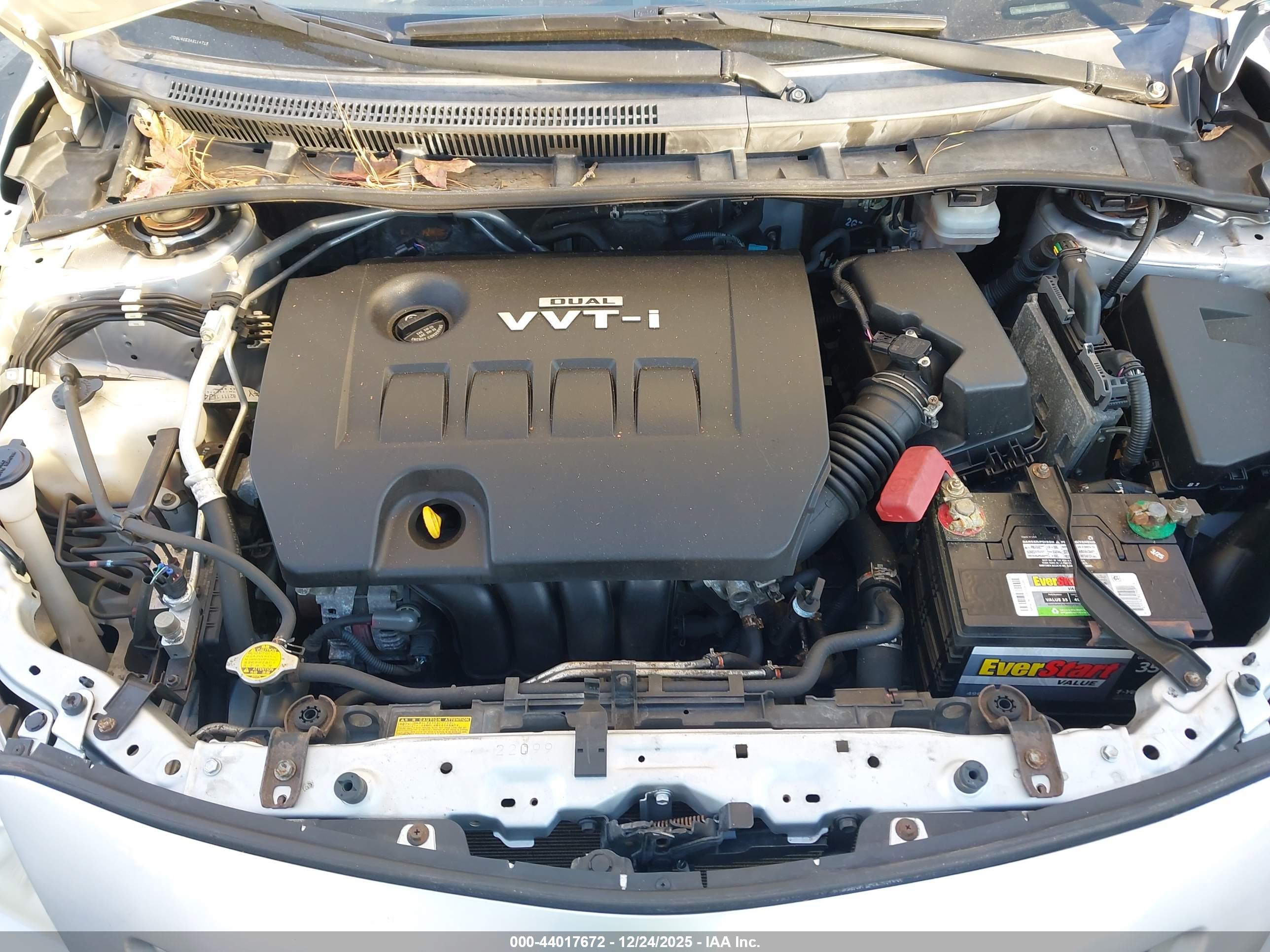 TOYOTA COROLLA image 10
