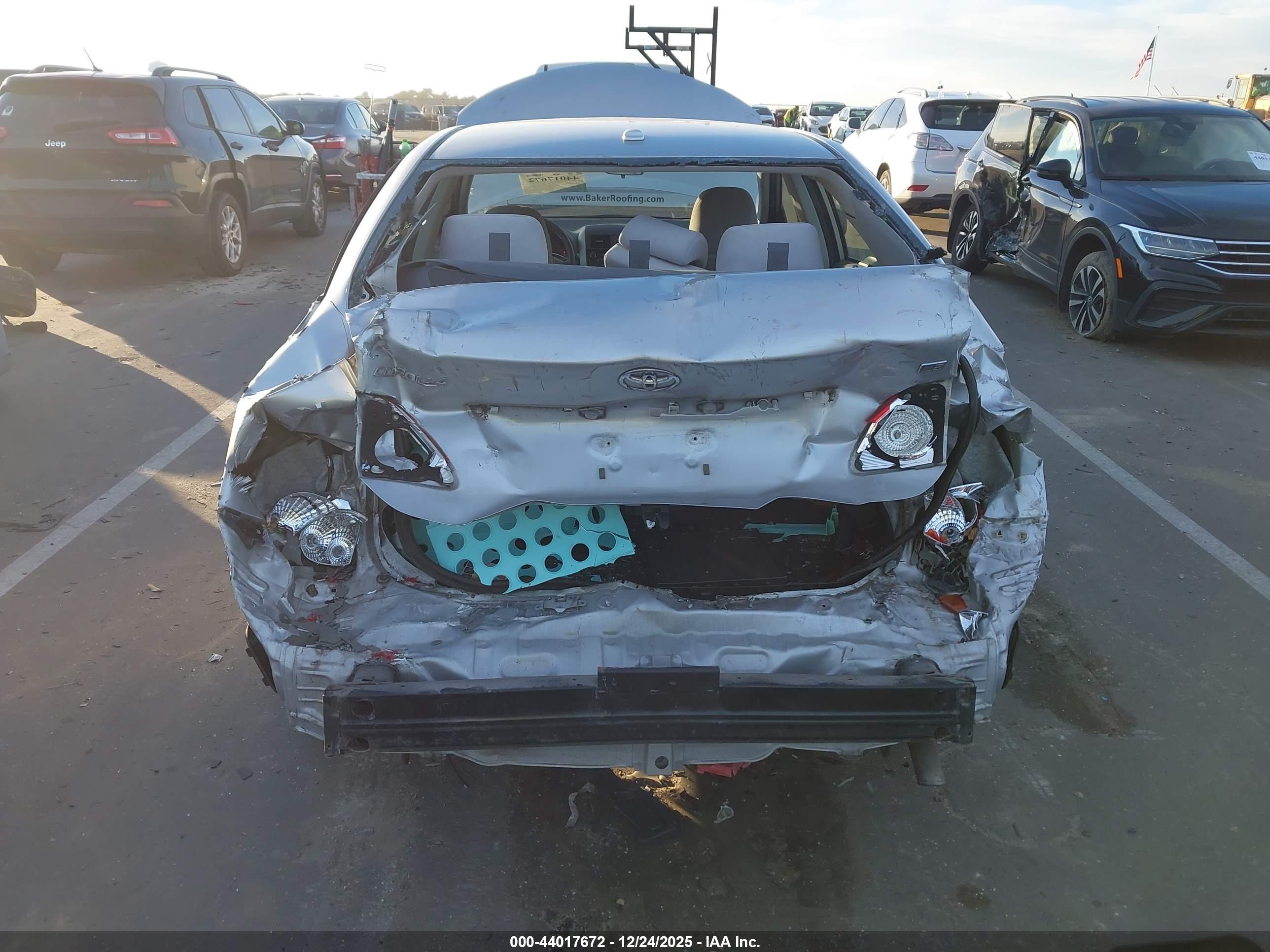 TOYOTA COROLLA image 6