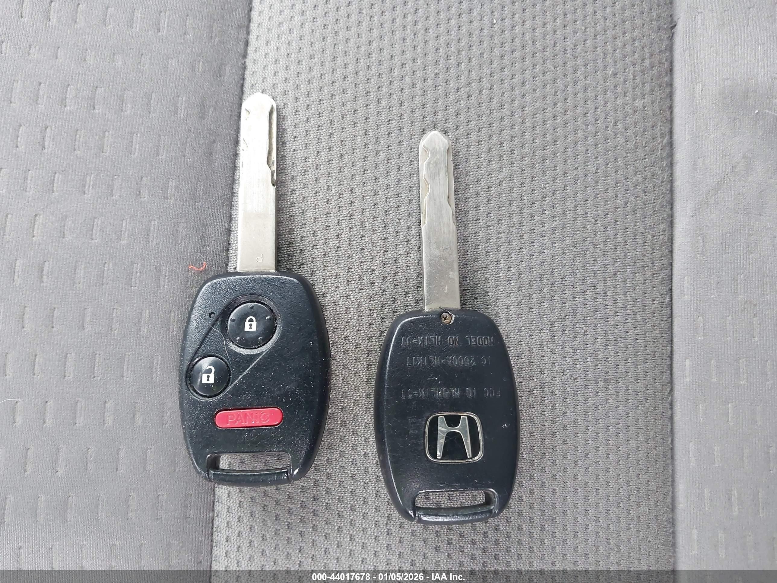 HONDA CR-V image 11