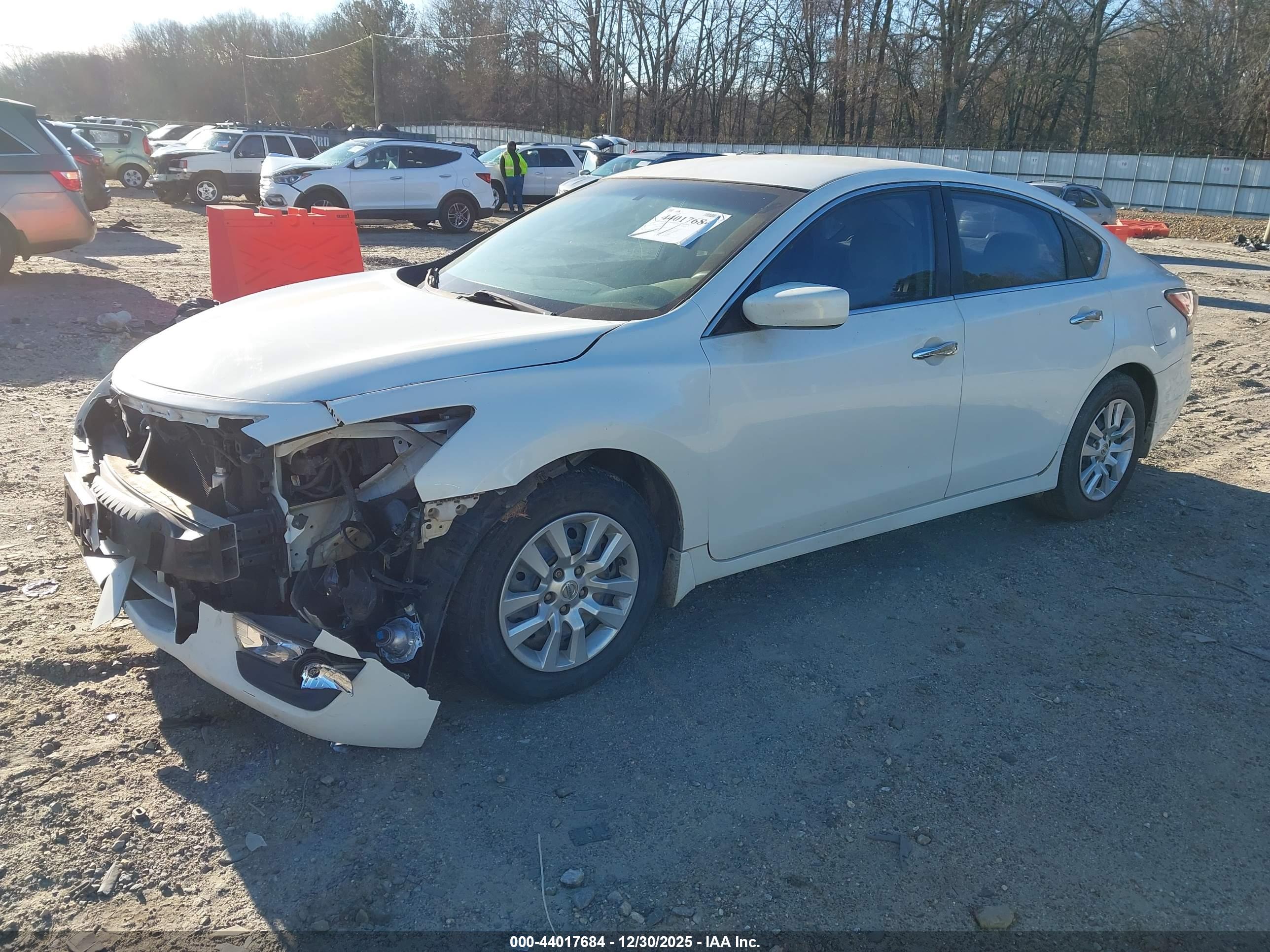 NISSAN ALTIMA image 2