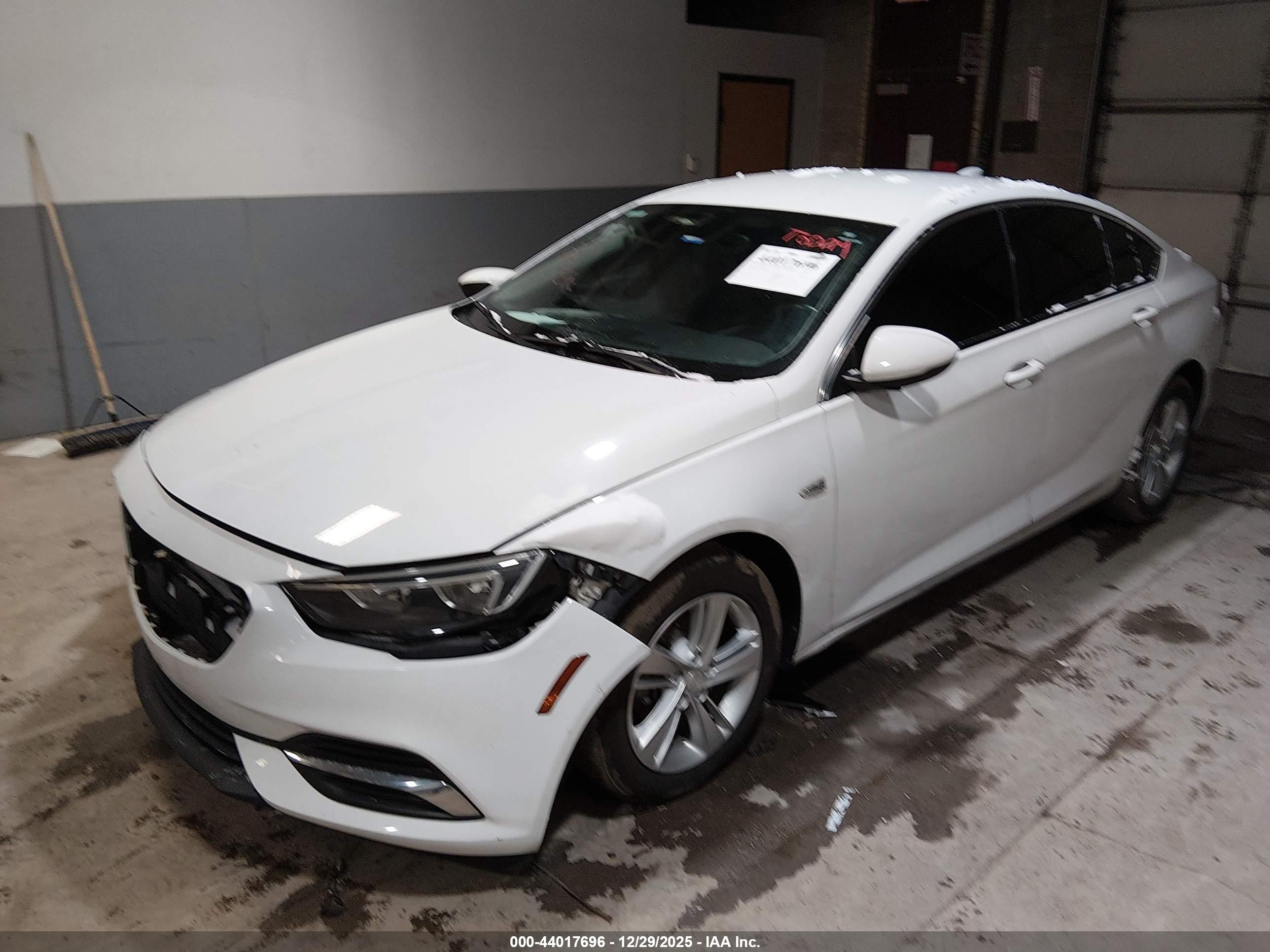 BUICK REGAL image 2