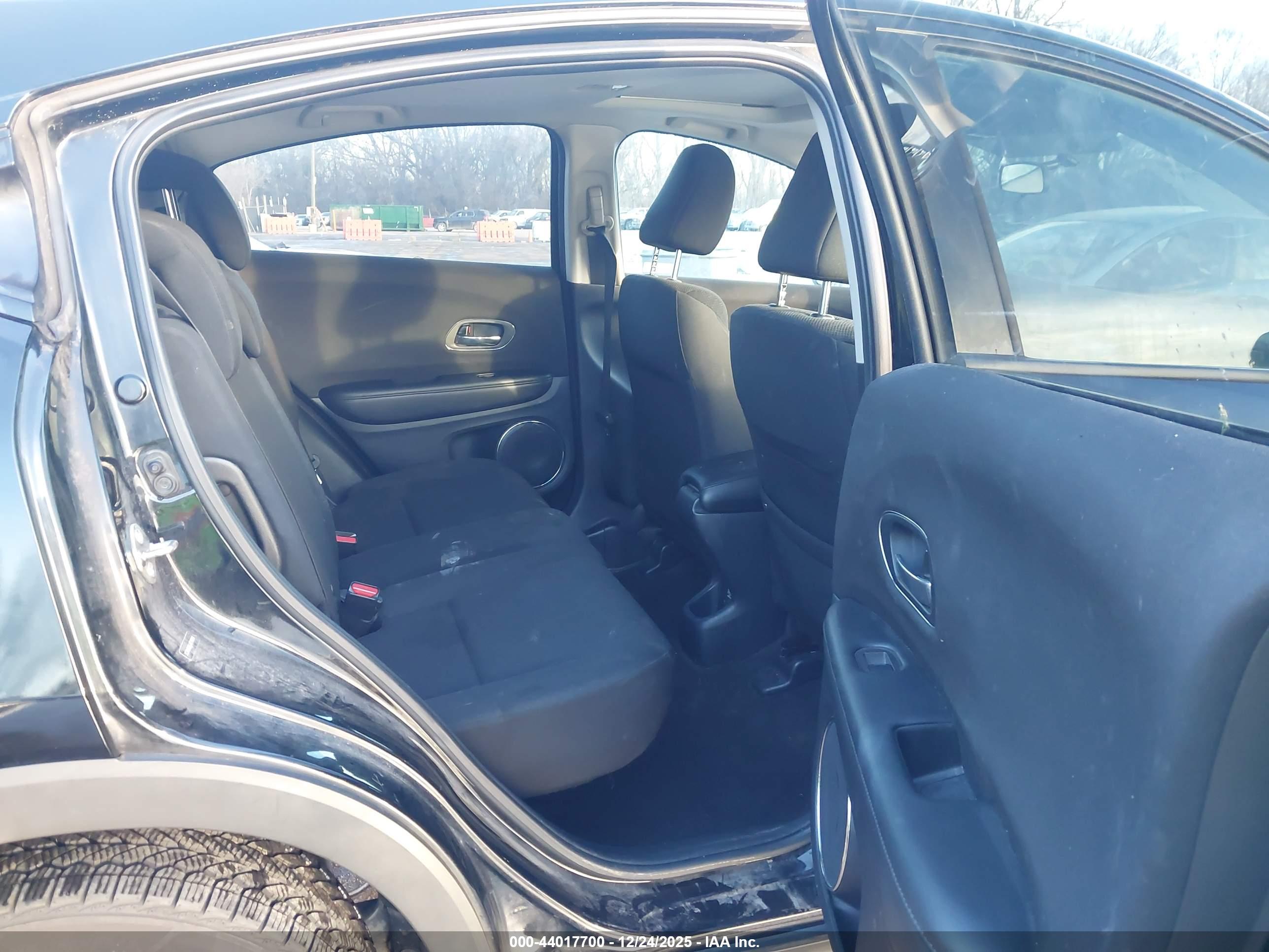 HONDA HR-V image 8