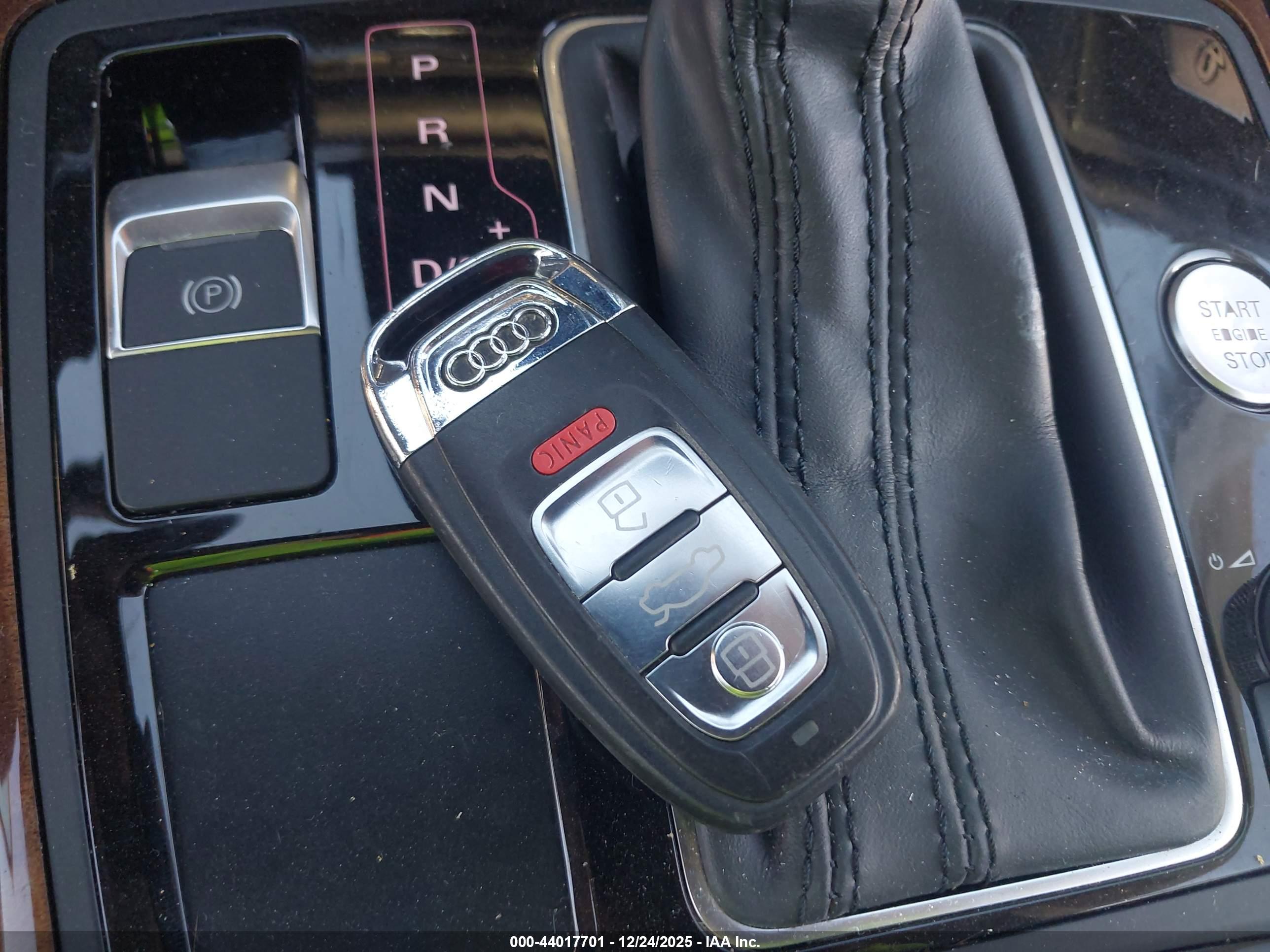 AUDI A6 image 11