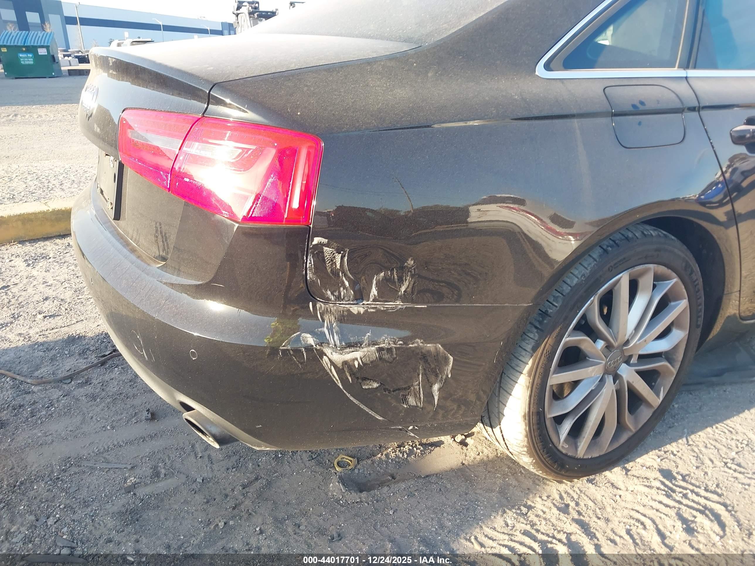 AUDI A6 image 6