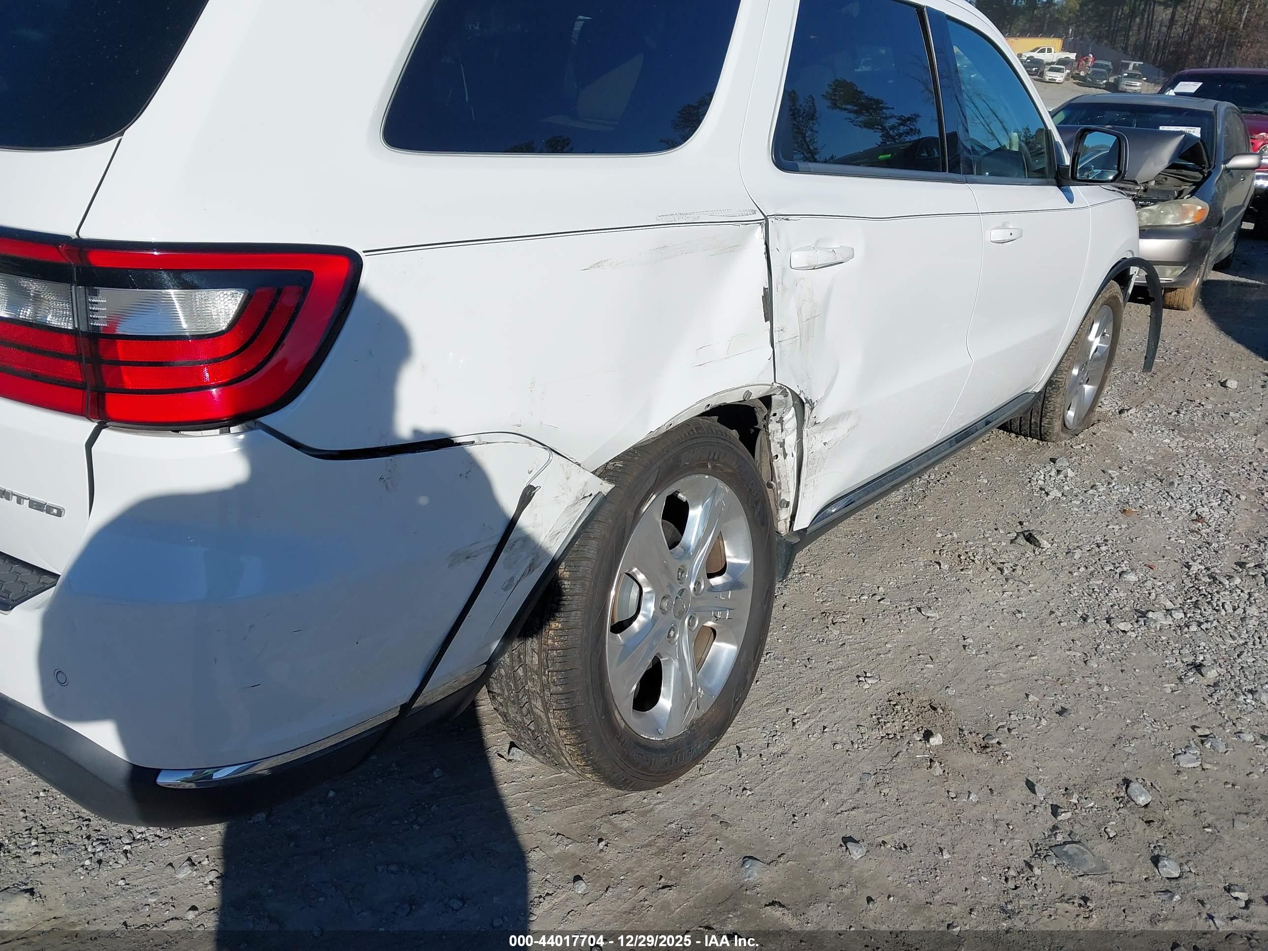 DODGE DURANGO image 6