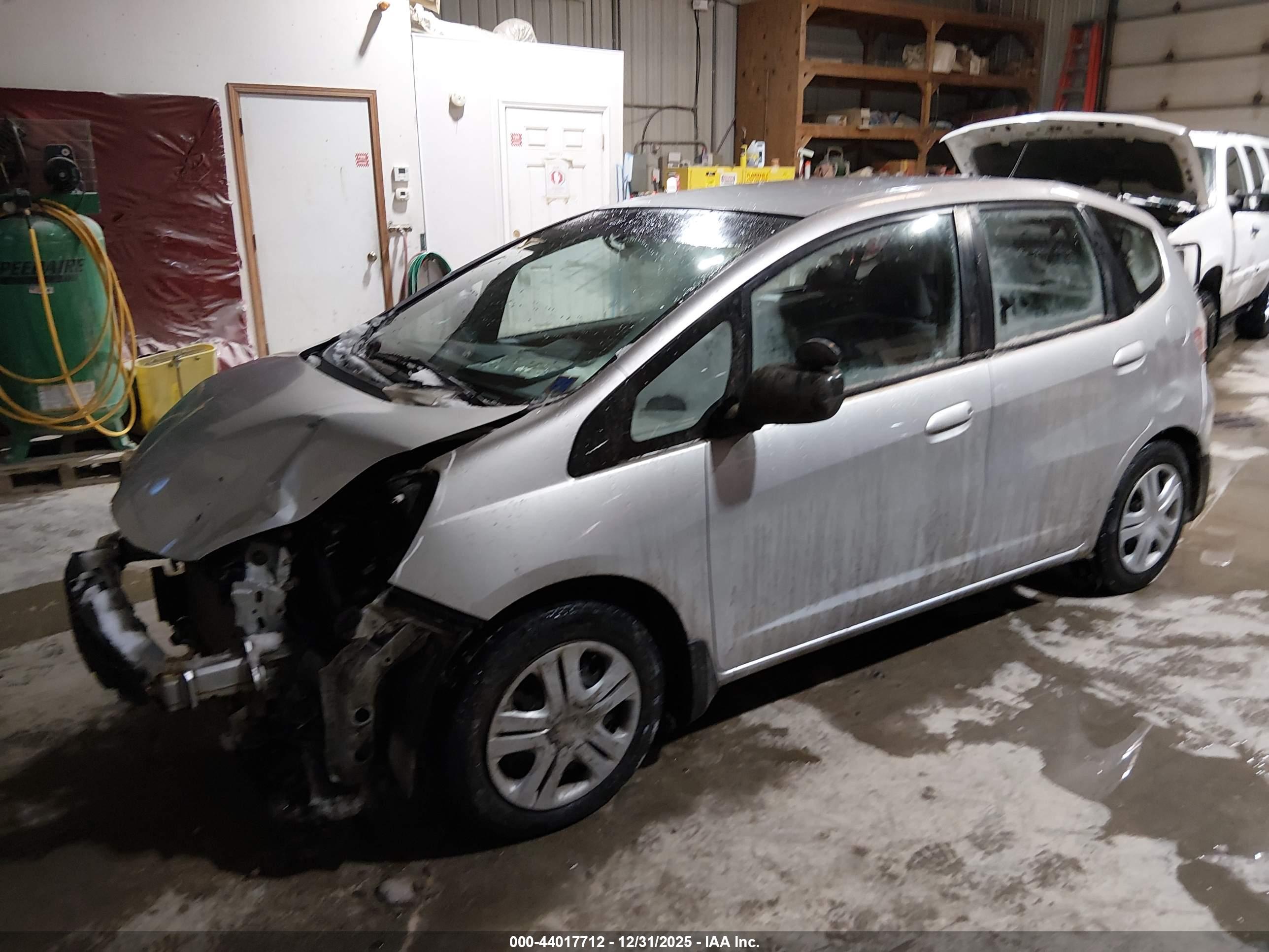 HONDA FIT image 2