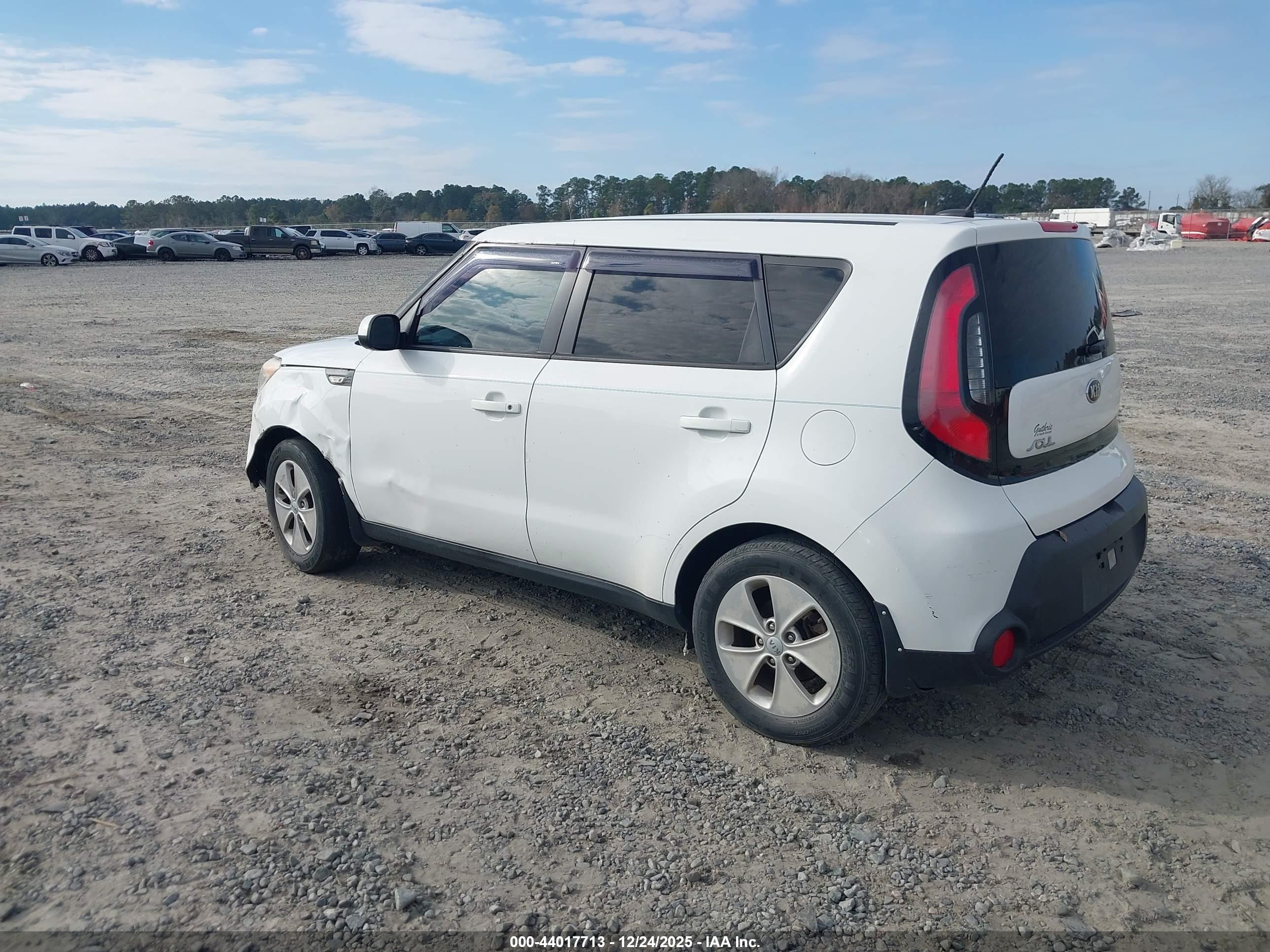 KIA SOUL image 3