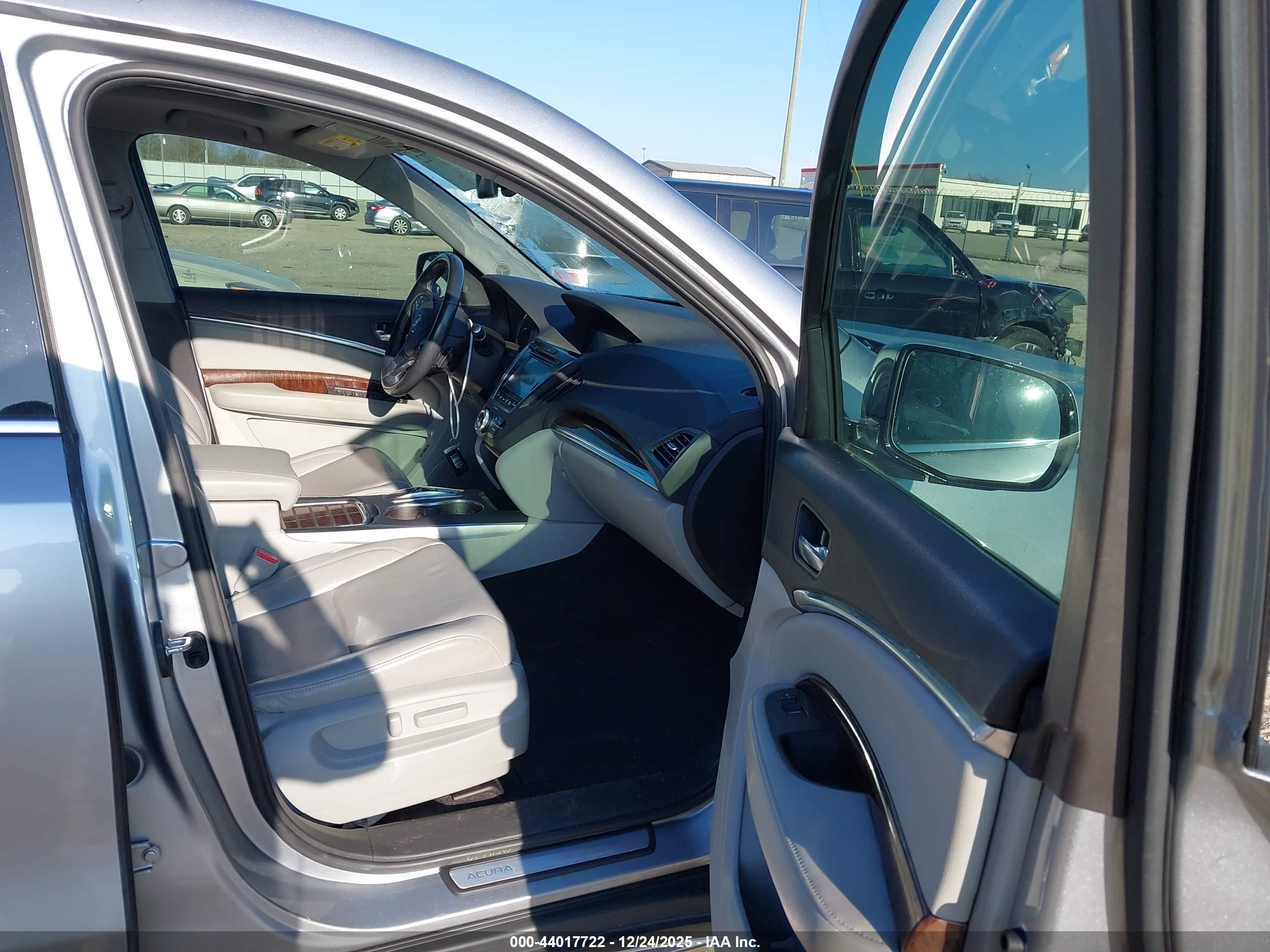 ACURA MDX image 5