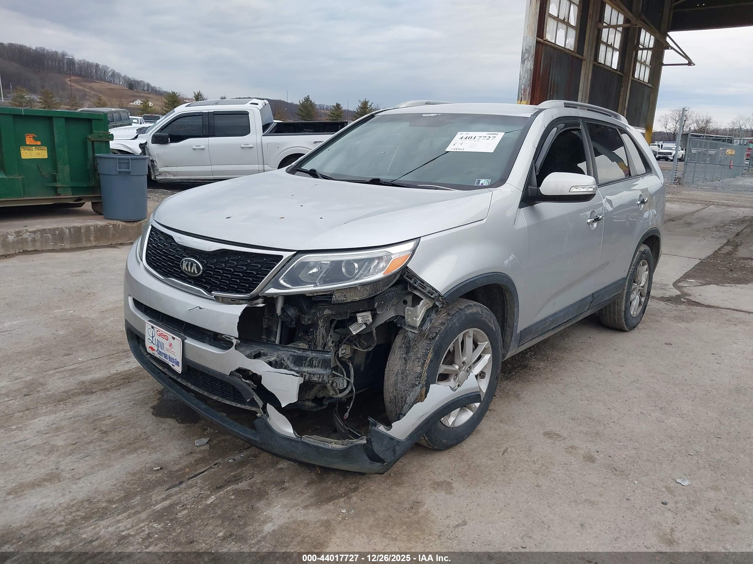 KIA SORENTO image 6