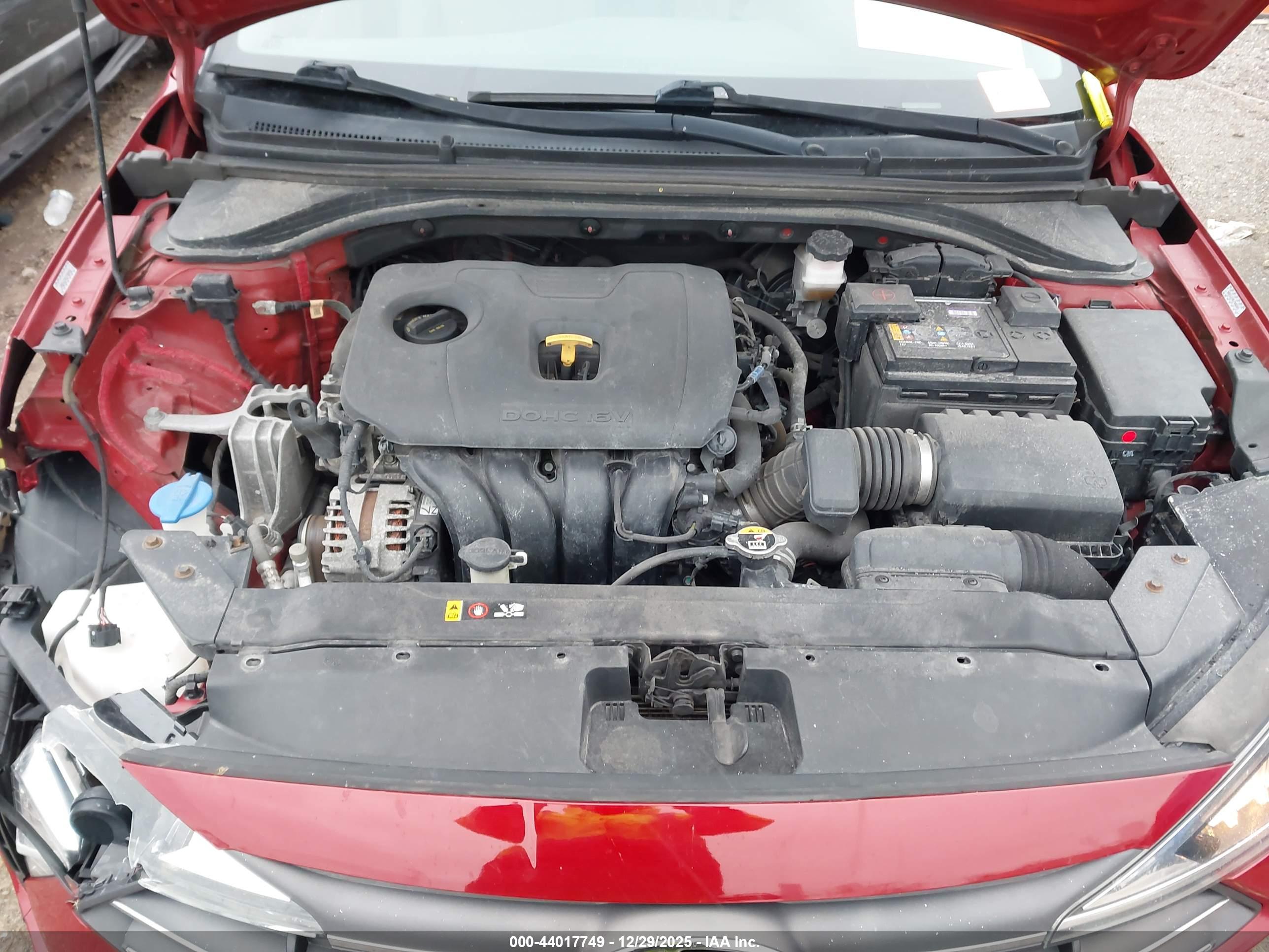 HYUNDAI ELANTRA image 10