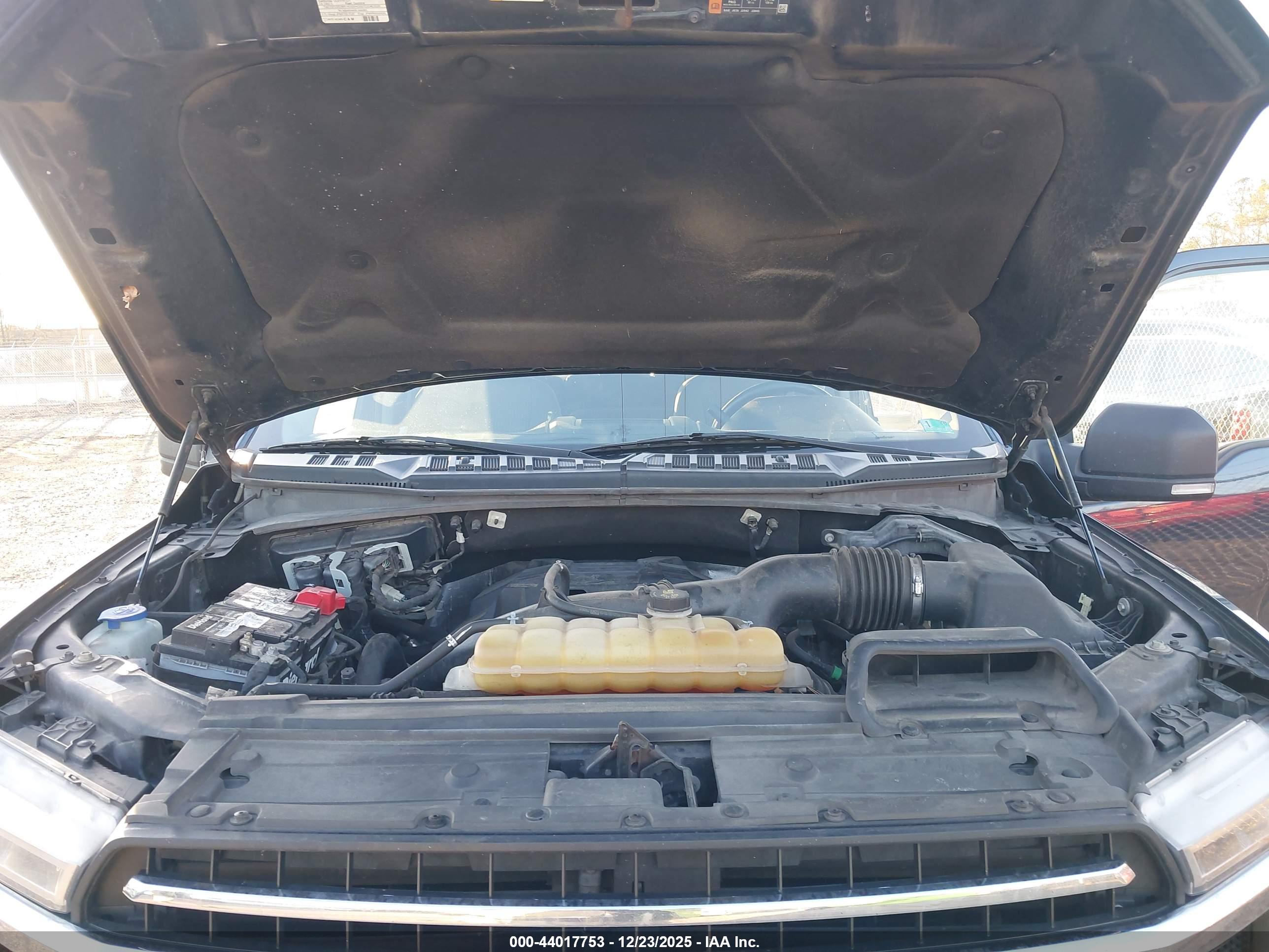 FORD F-150 image 10
