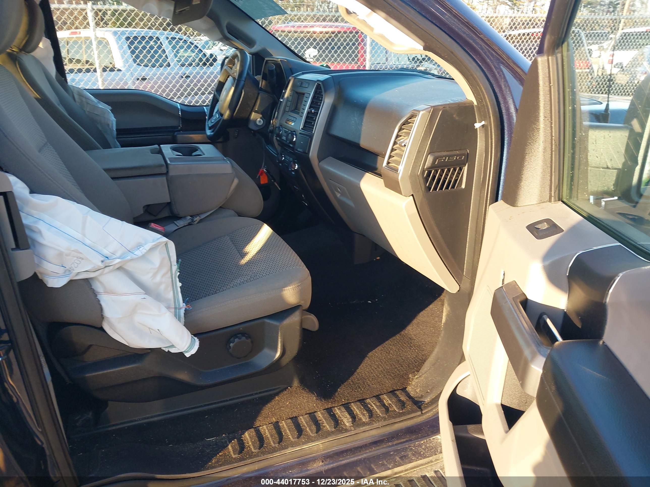 FORD F-150 image 5