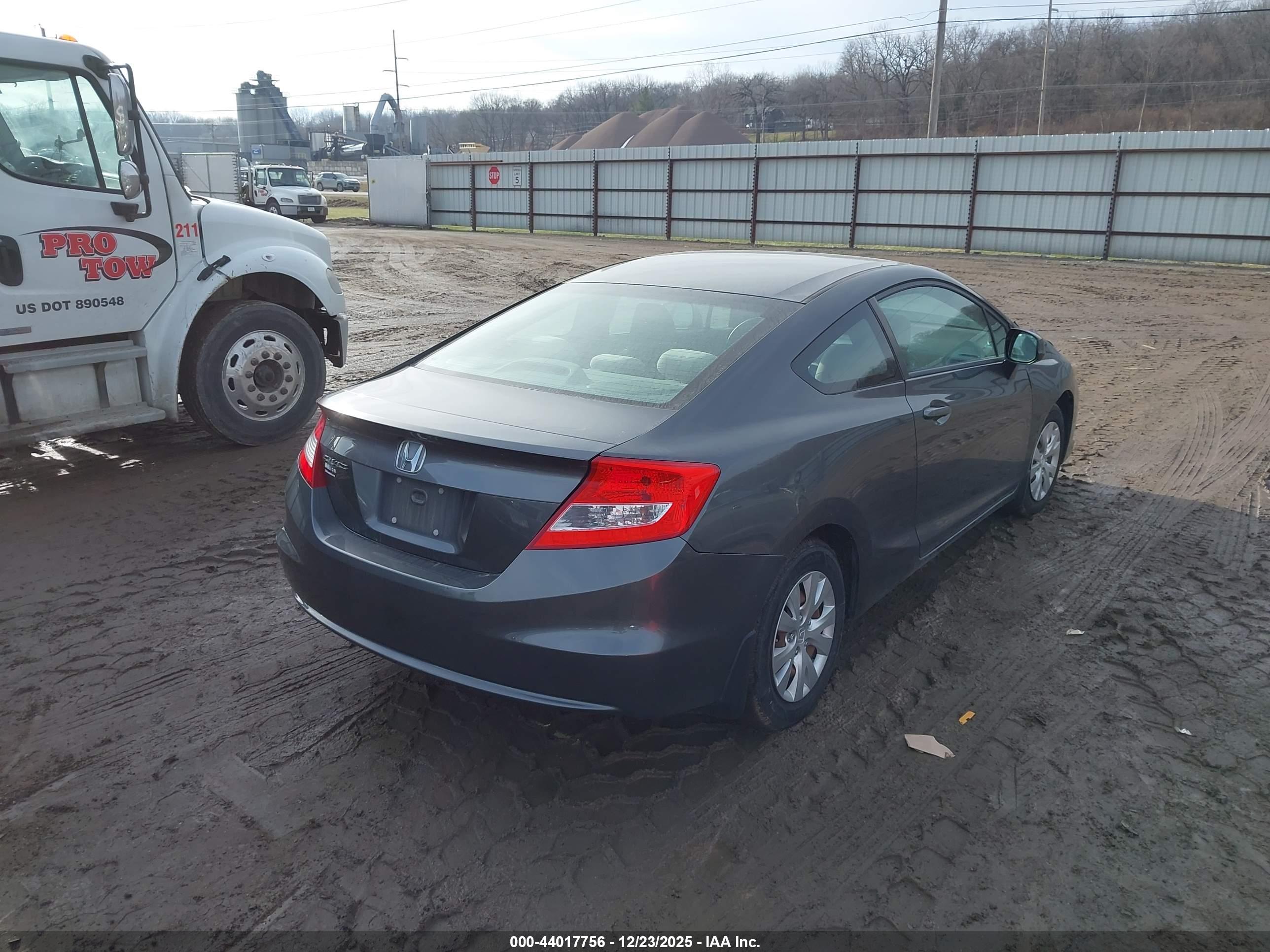 HONDA CIVIC image 4