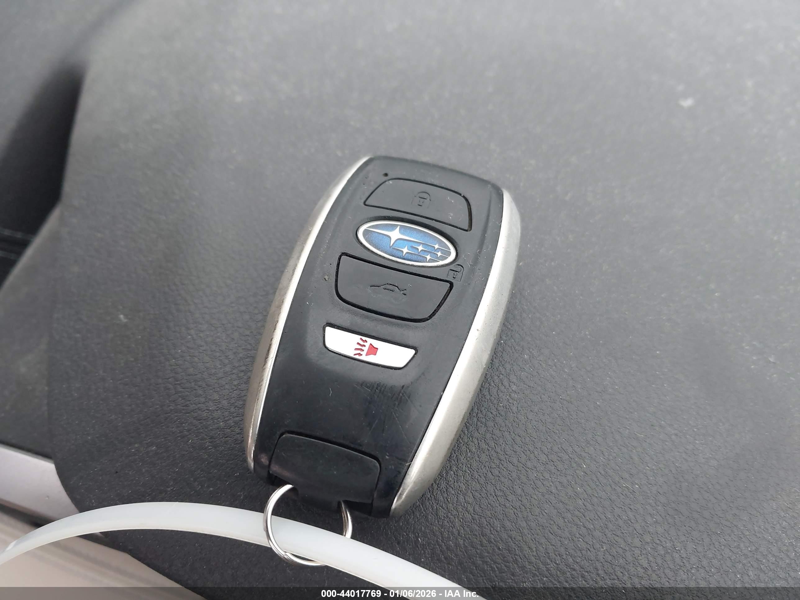 SUBARU ASCENT image 11
