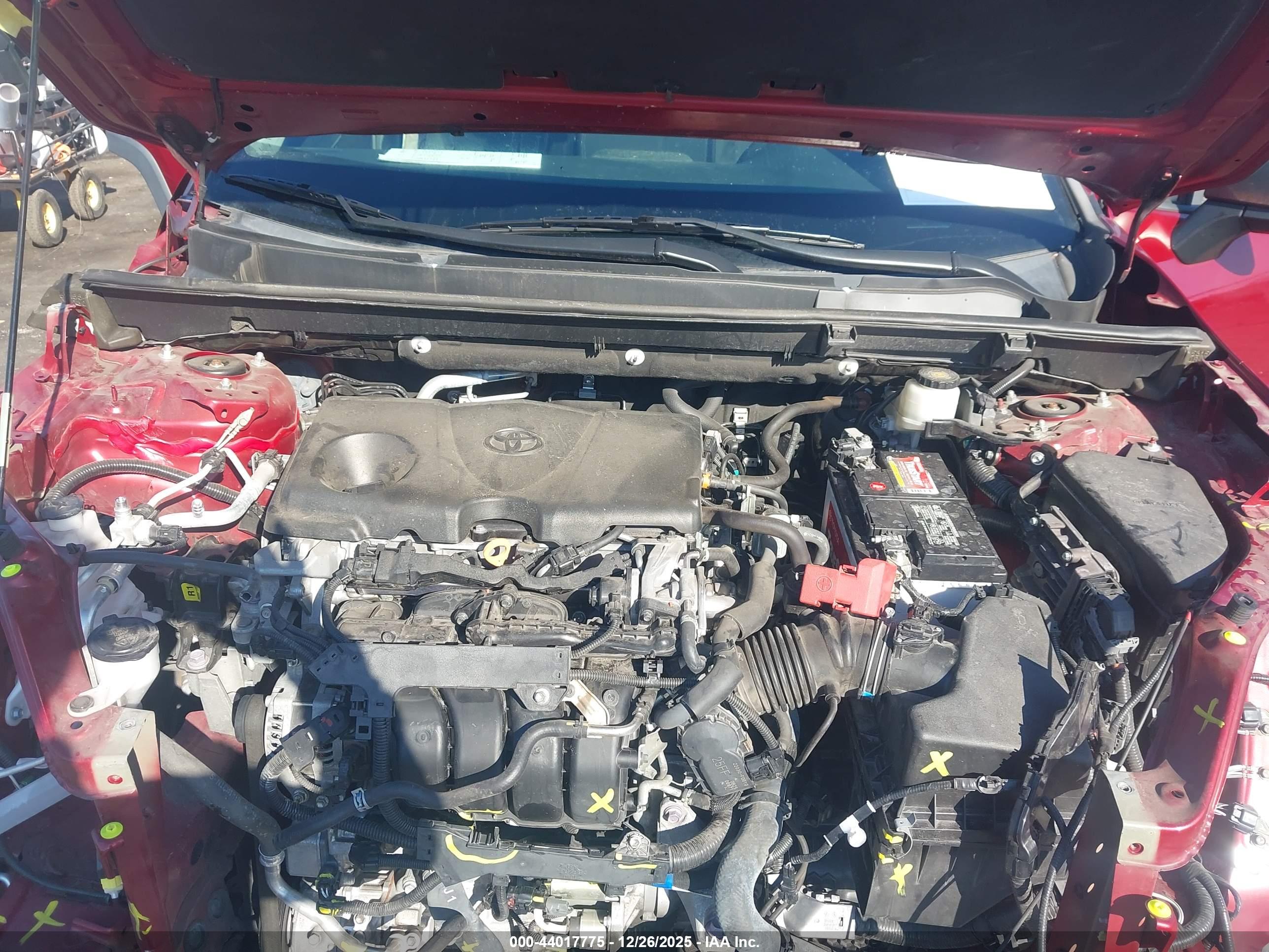 TOYOTA RAV4 image 10