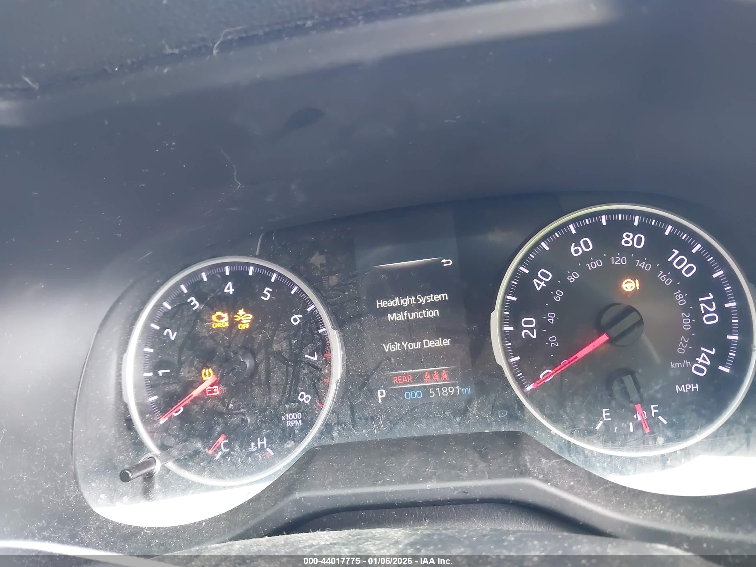 TOYOTA RAV4 image 7