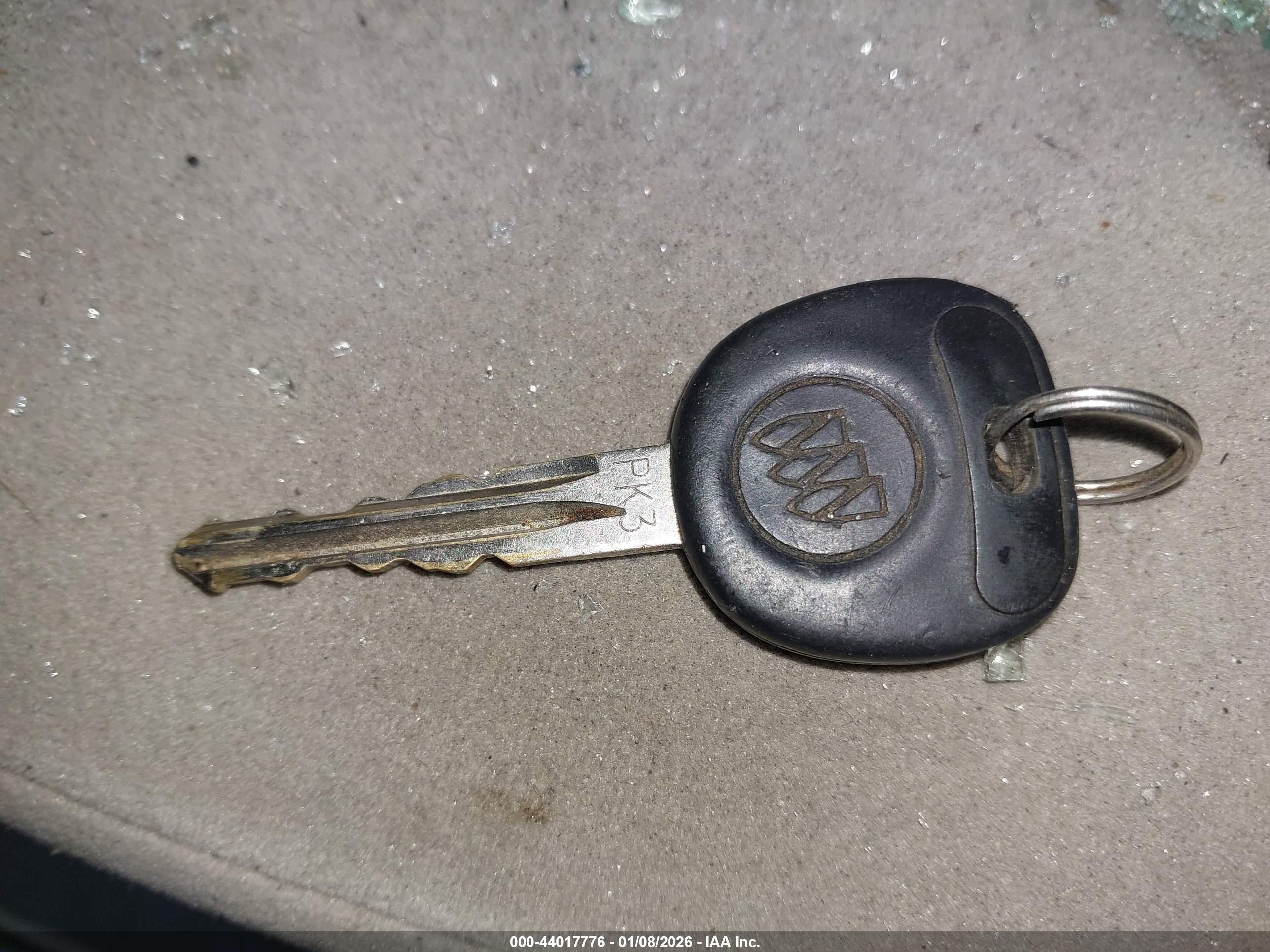 BUICK LACROSSE image 11