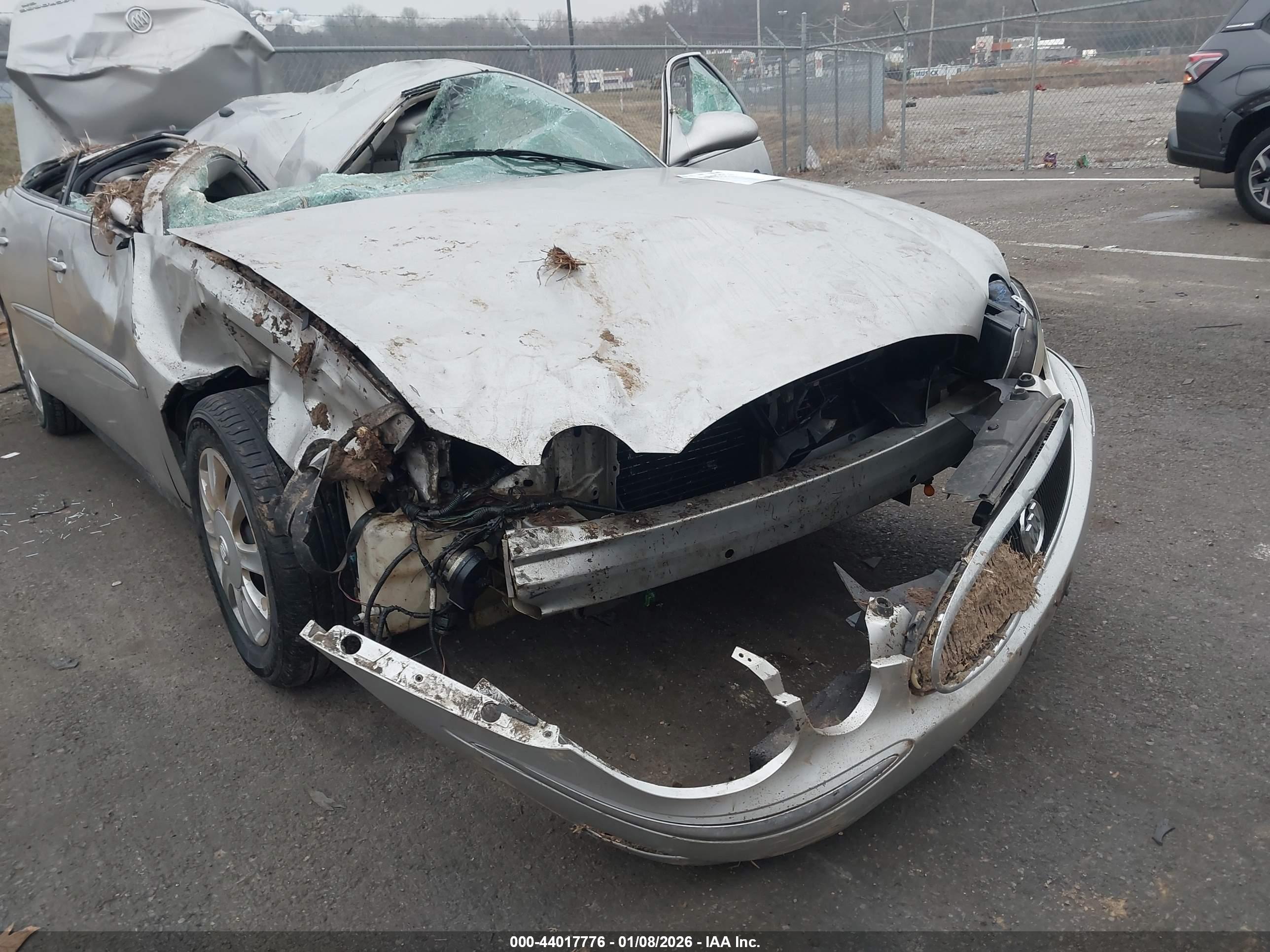 BUICK LACROSSE image 6